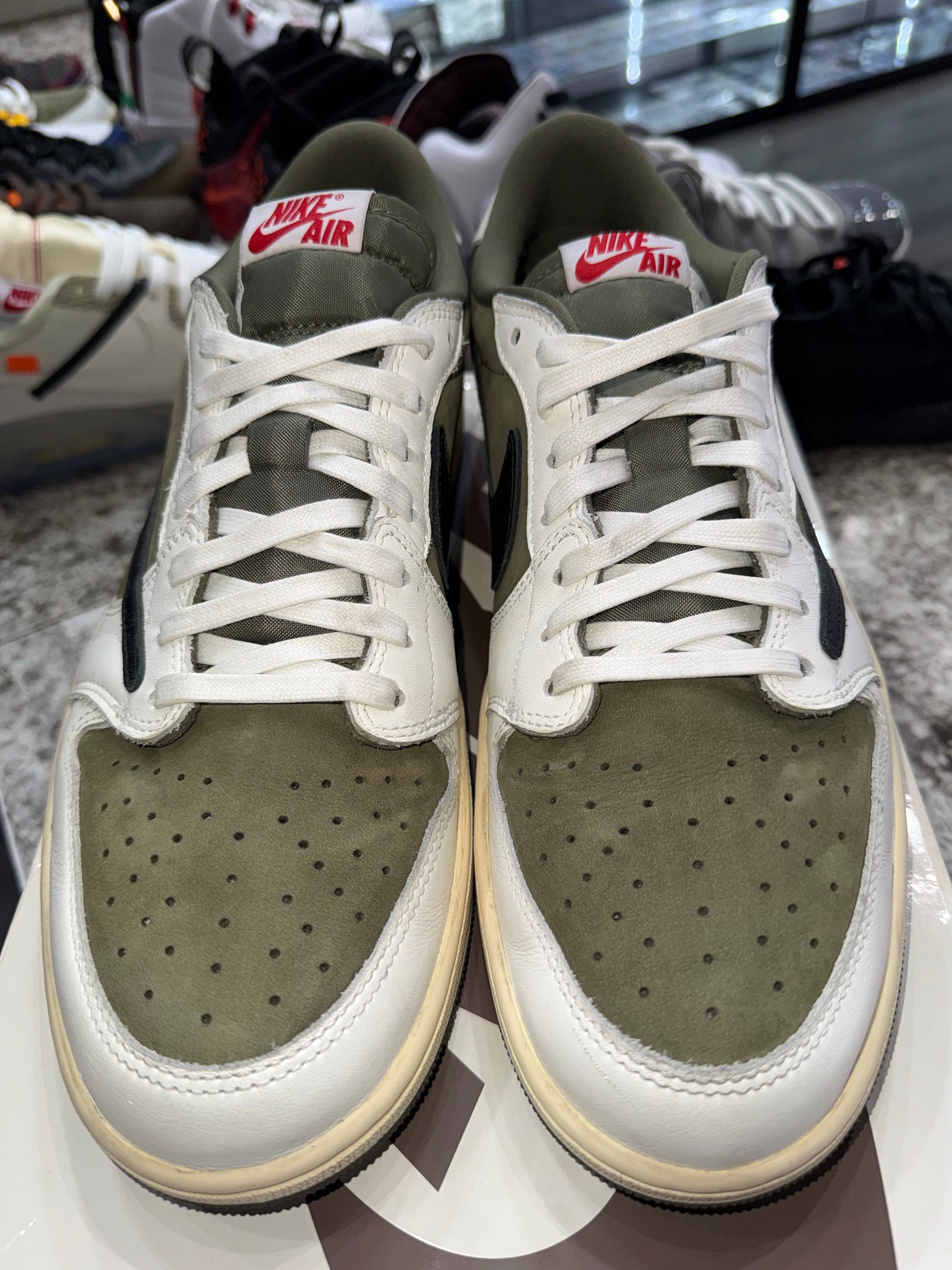 Jordan 1 Retro Low OG SP Travis Scott Medium Olive