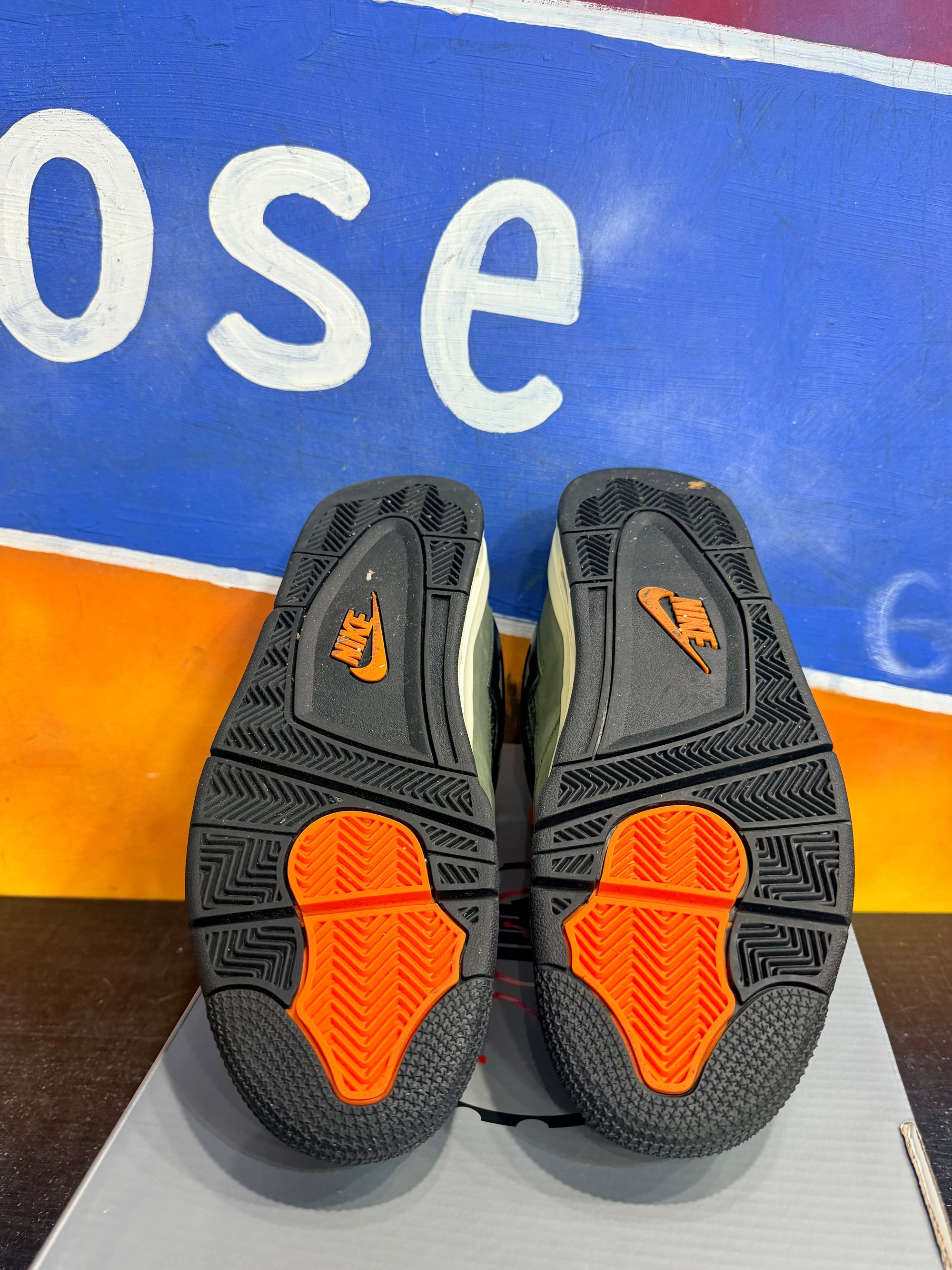 Jordan 4 Retro OG SP Undefeated (2025)