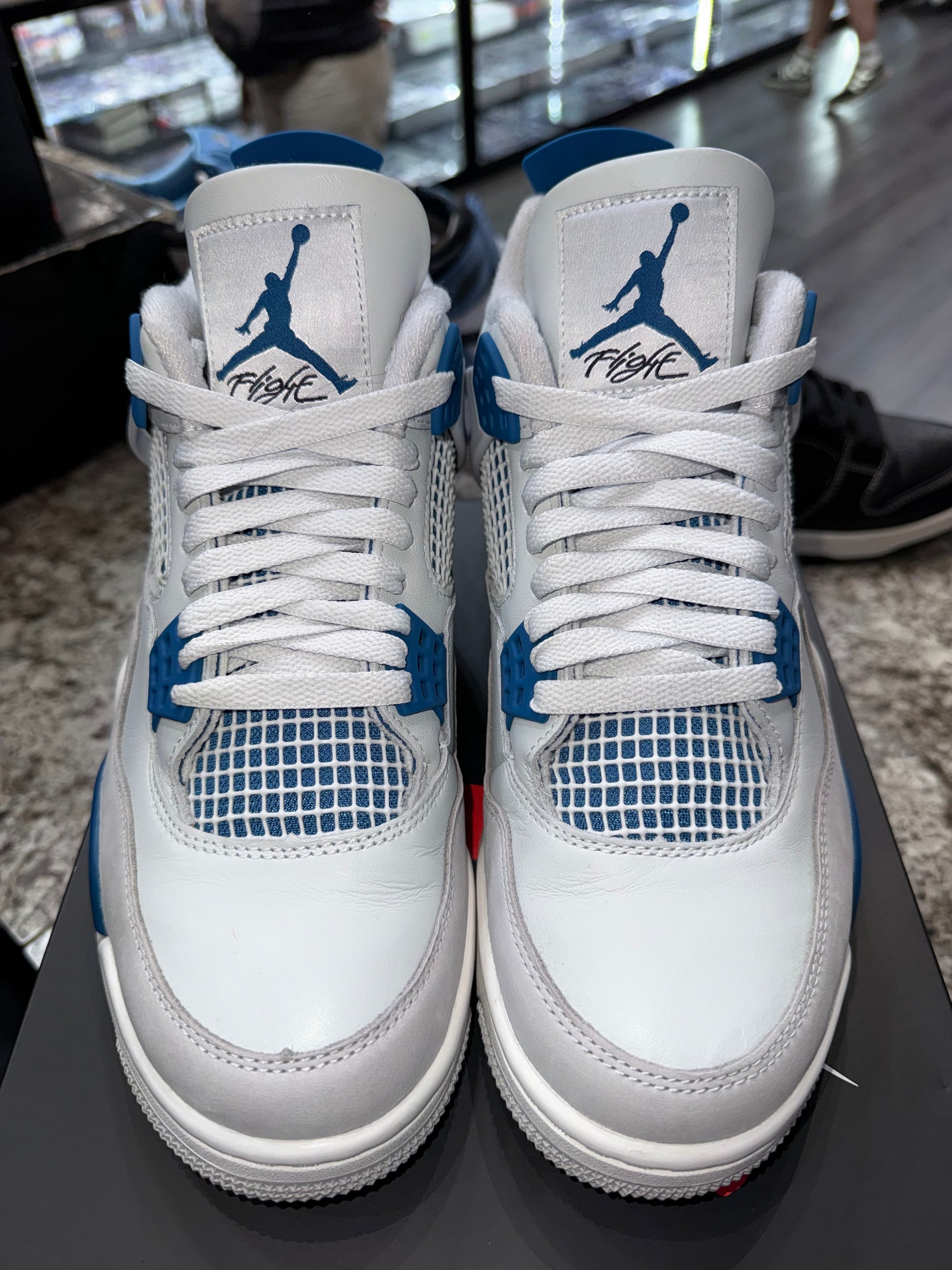 Jordan 4 Retro Military Blue (2024)