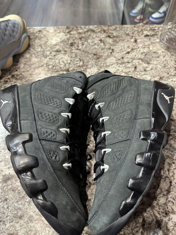 Jordan 9 Retro Anthracite