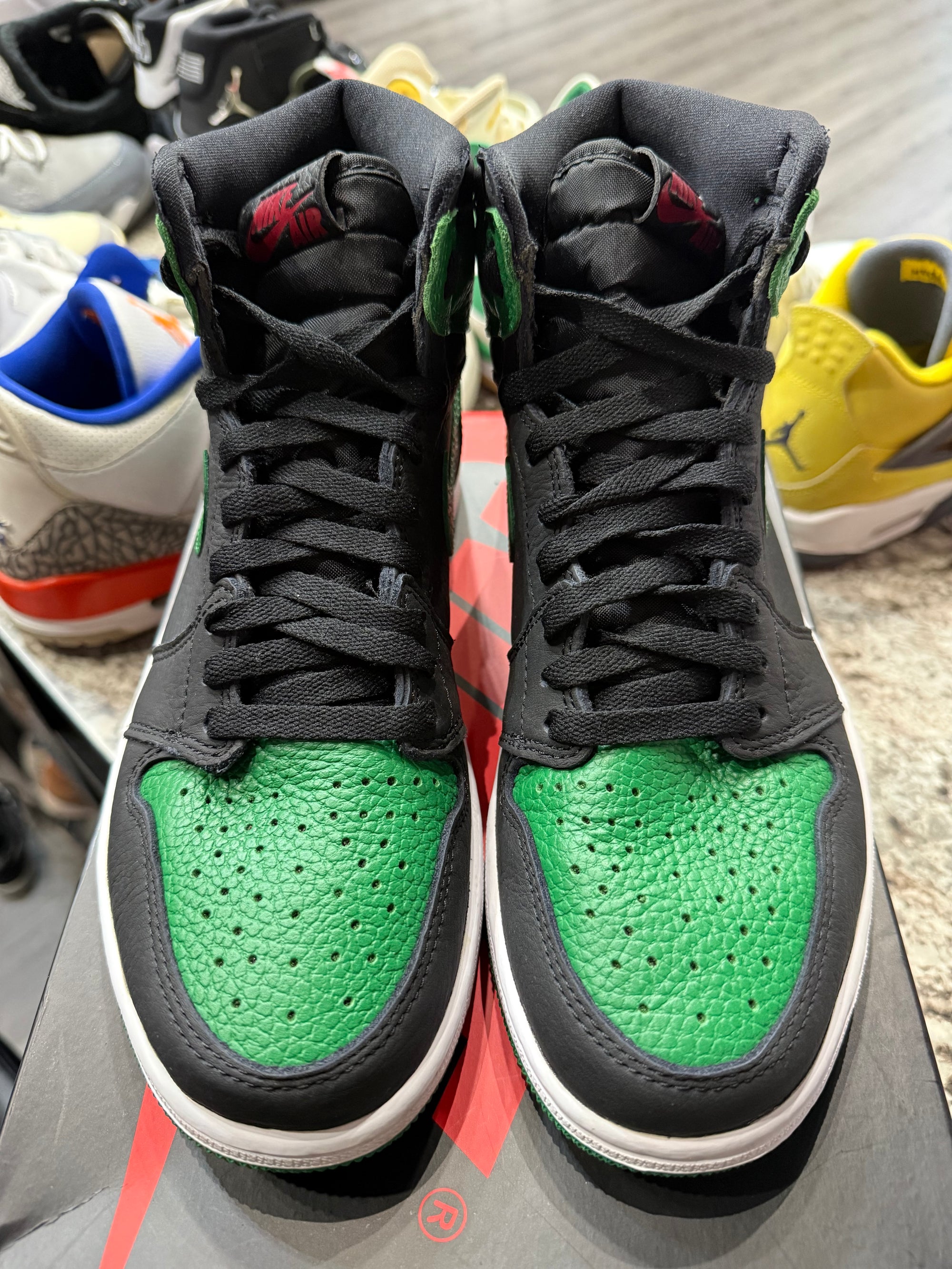 Jordan 1 Retro High Pine Green Black