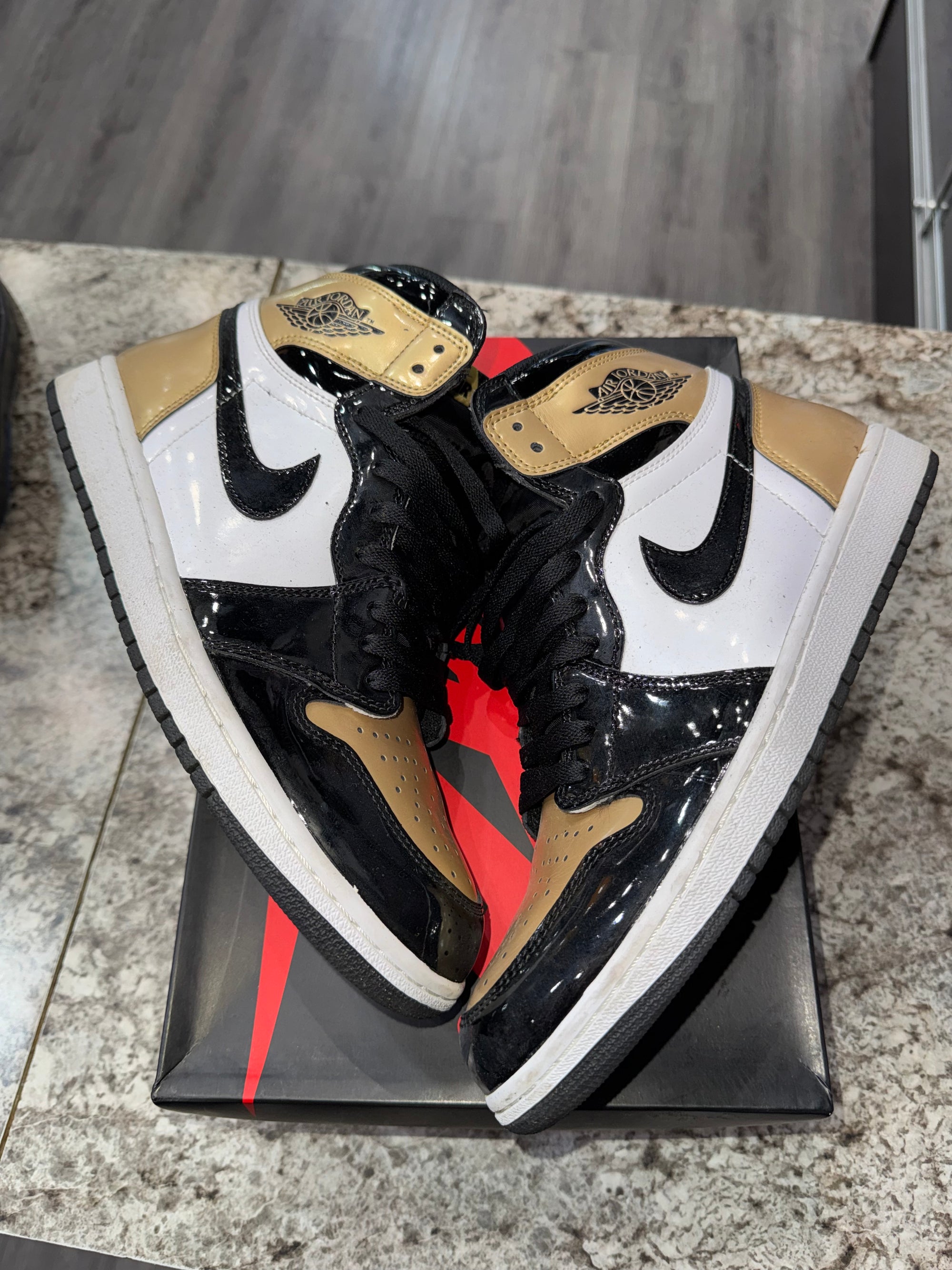 Jordan 1 Retro High NRG Patent Gold Toe