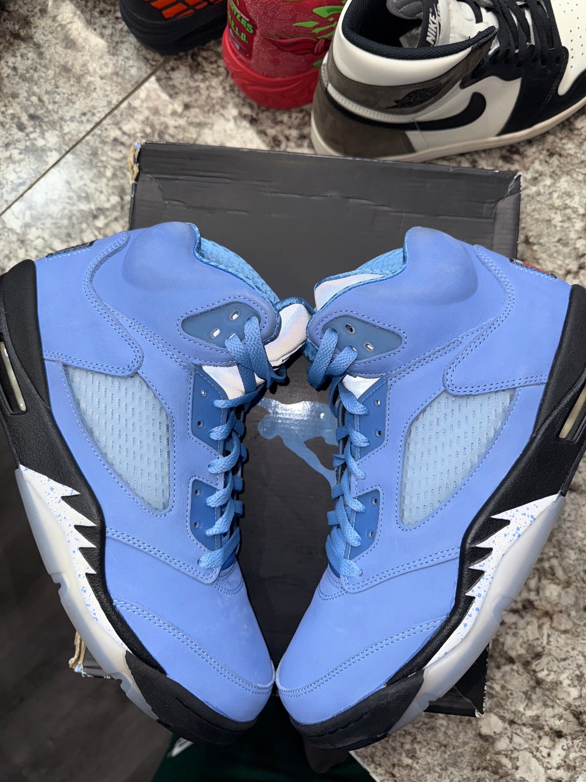 Jordan 5 Retro UNC University Blue