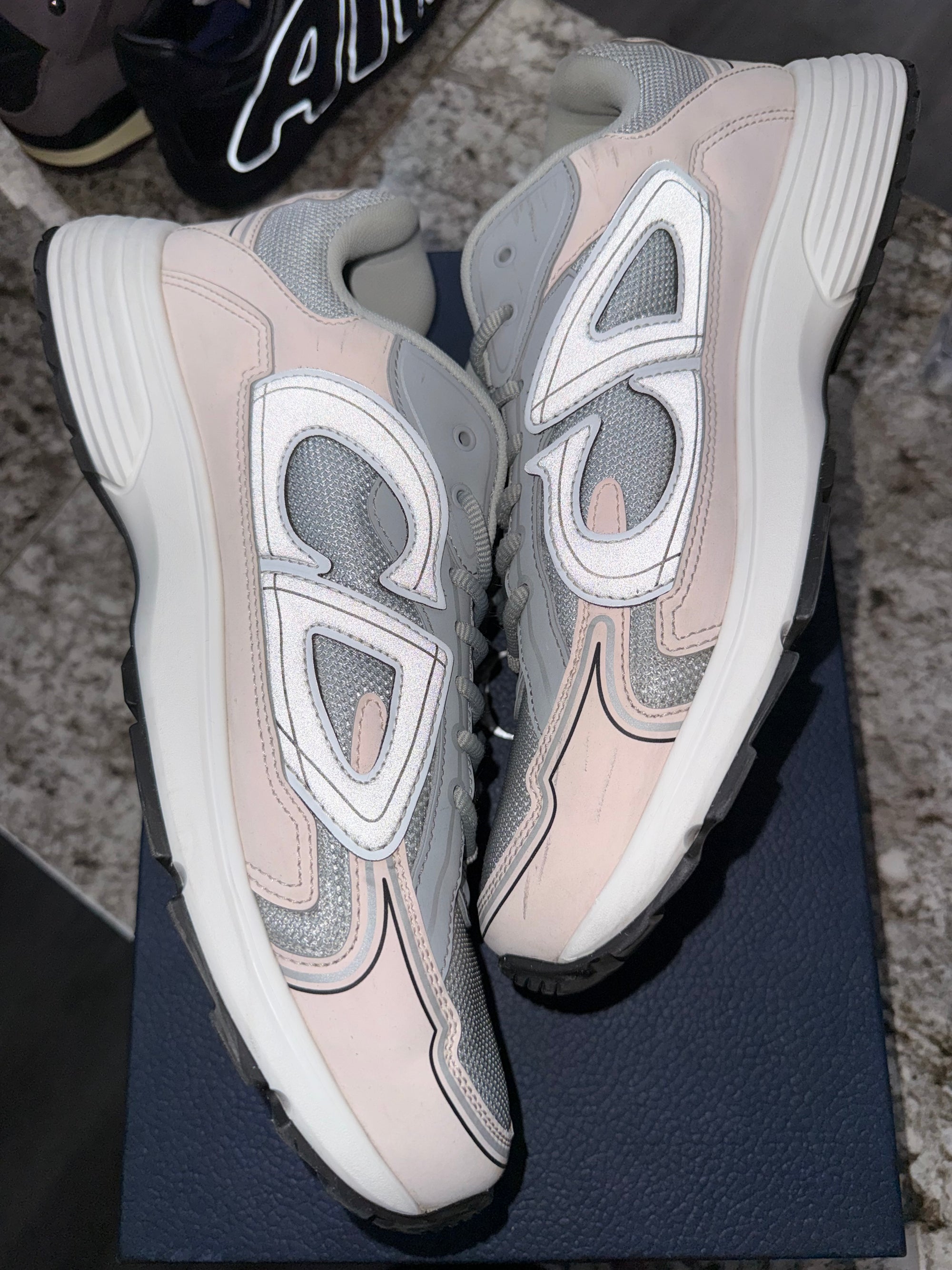 DIOR B30 GREY