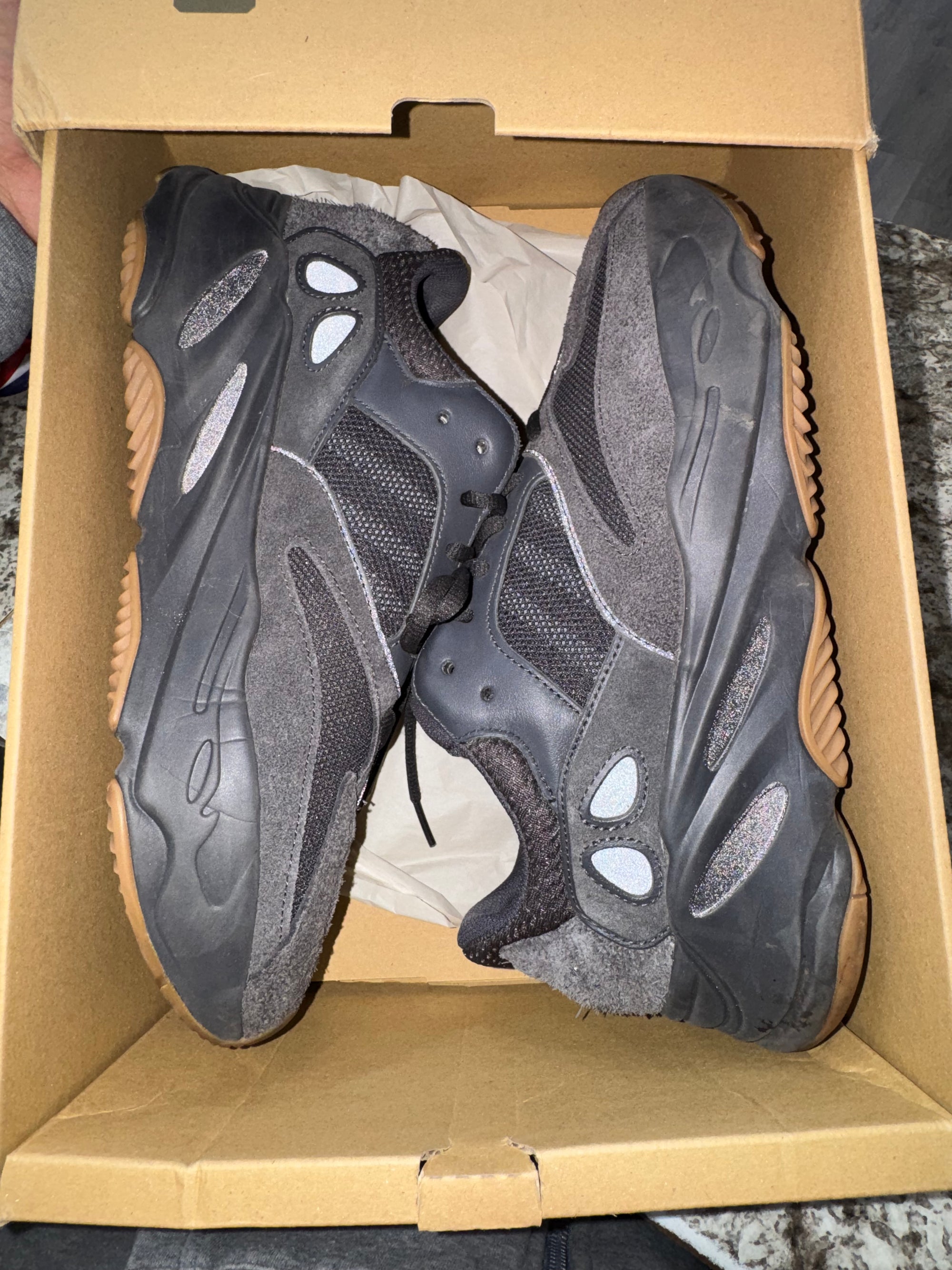 adidas Yeezy Boost 700 Mauve