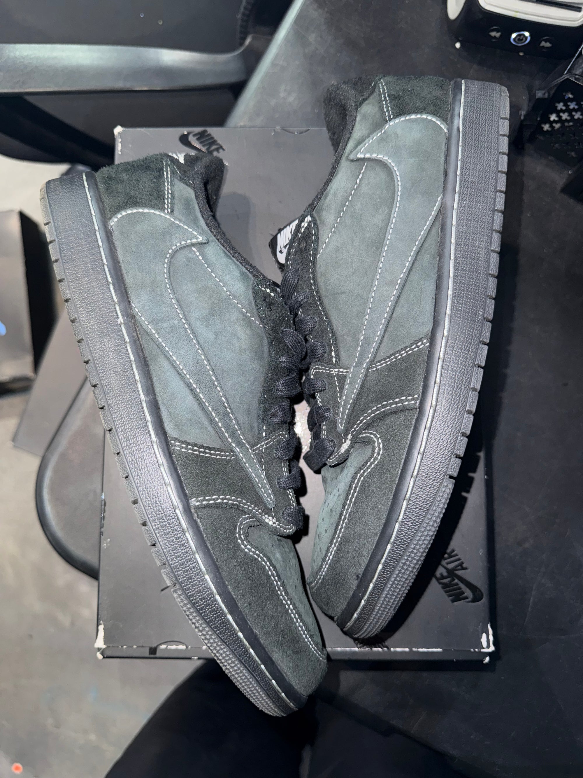 Jordan 1 Retro Low OG SP Travis Scott Black Phantom