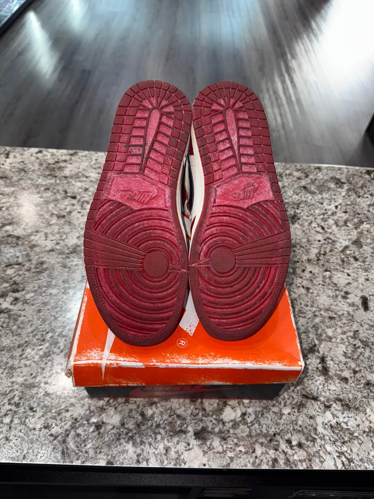 Jordan 1 Retro High OG Chicago Lost and Found