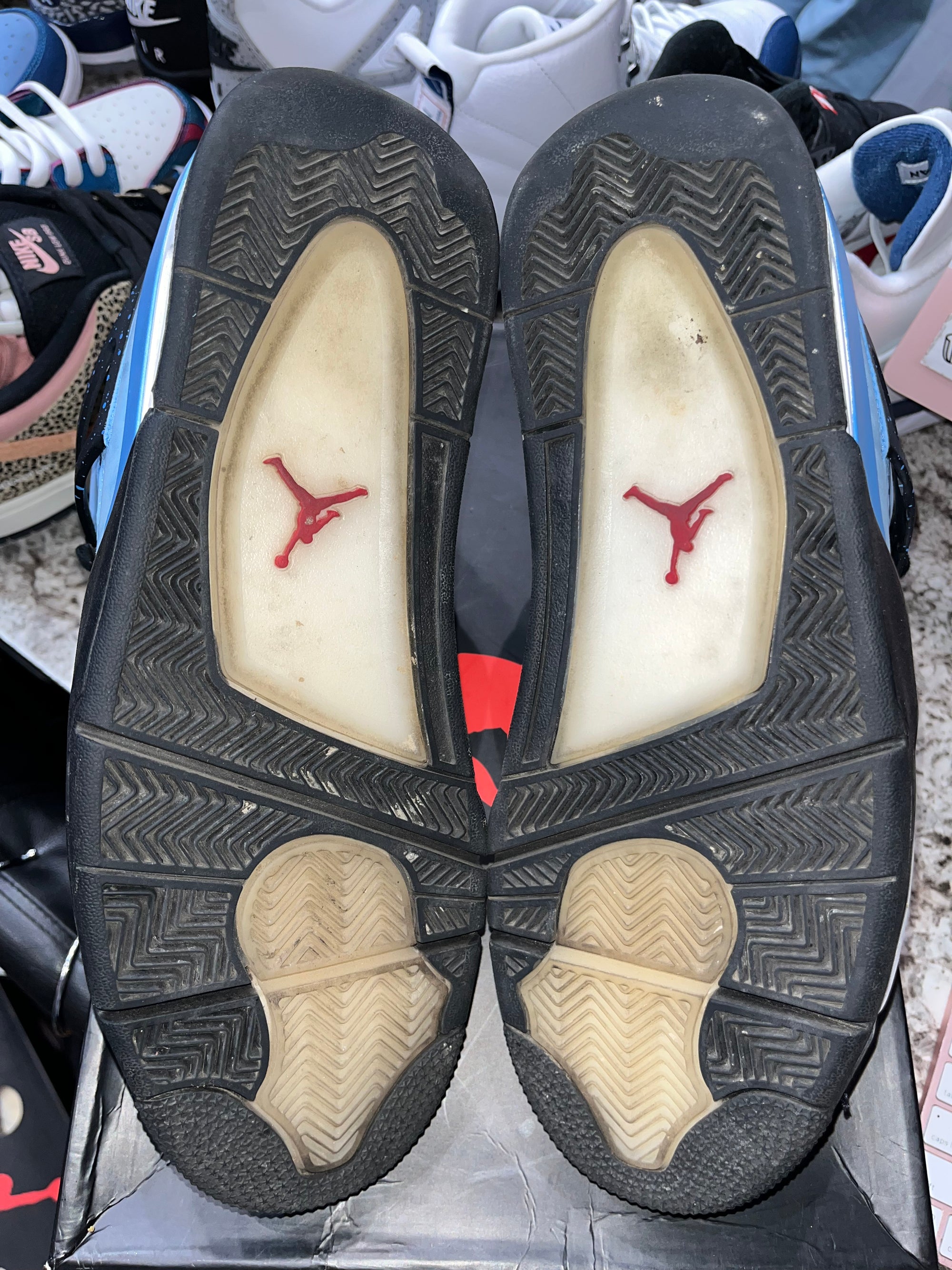 Jordan 4 Retro Travis Scott Cactus Jack