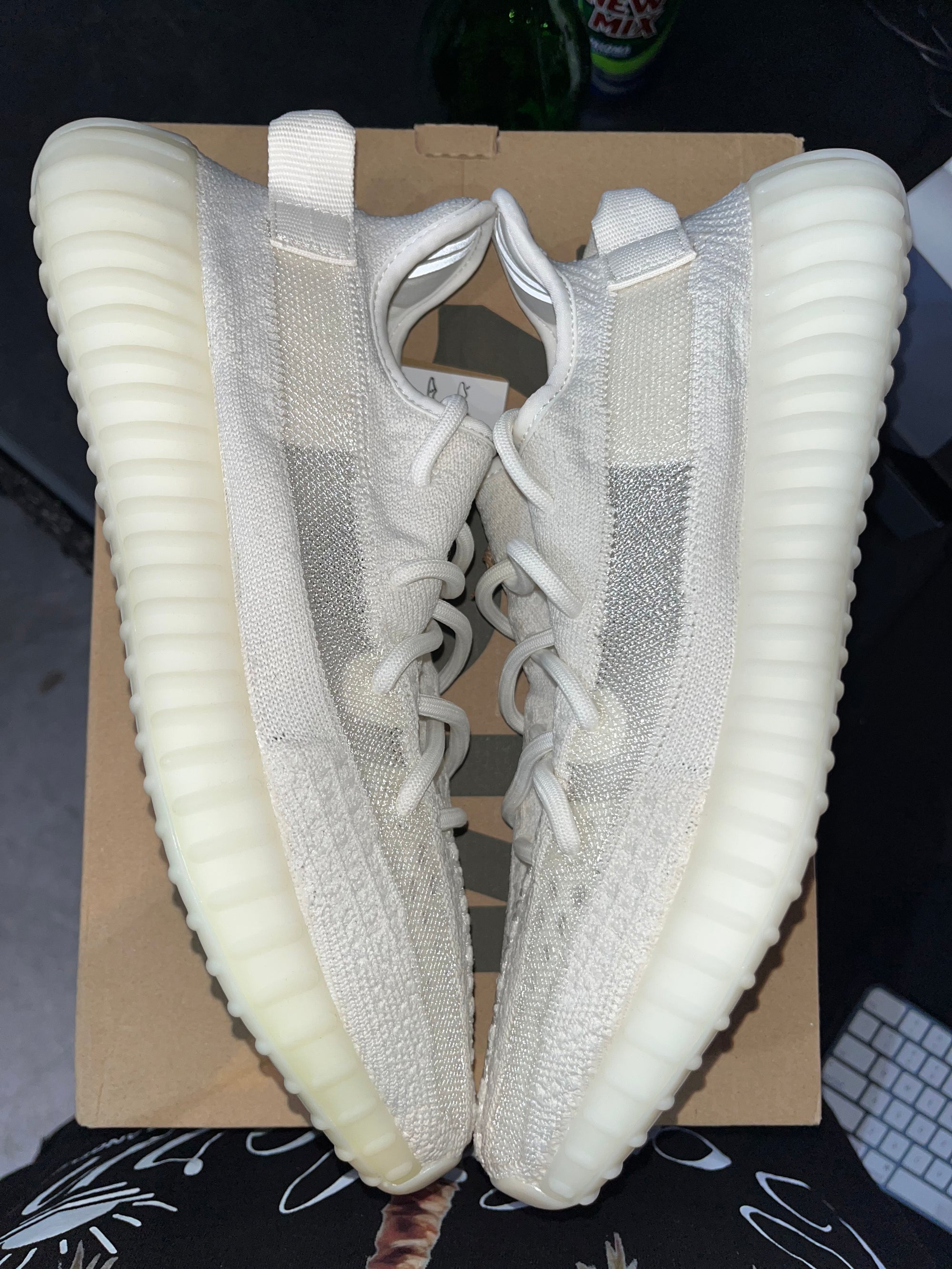 adidas Yeezy Boost 350 V2 Bone