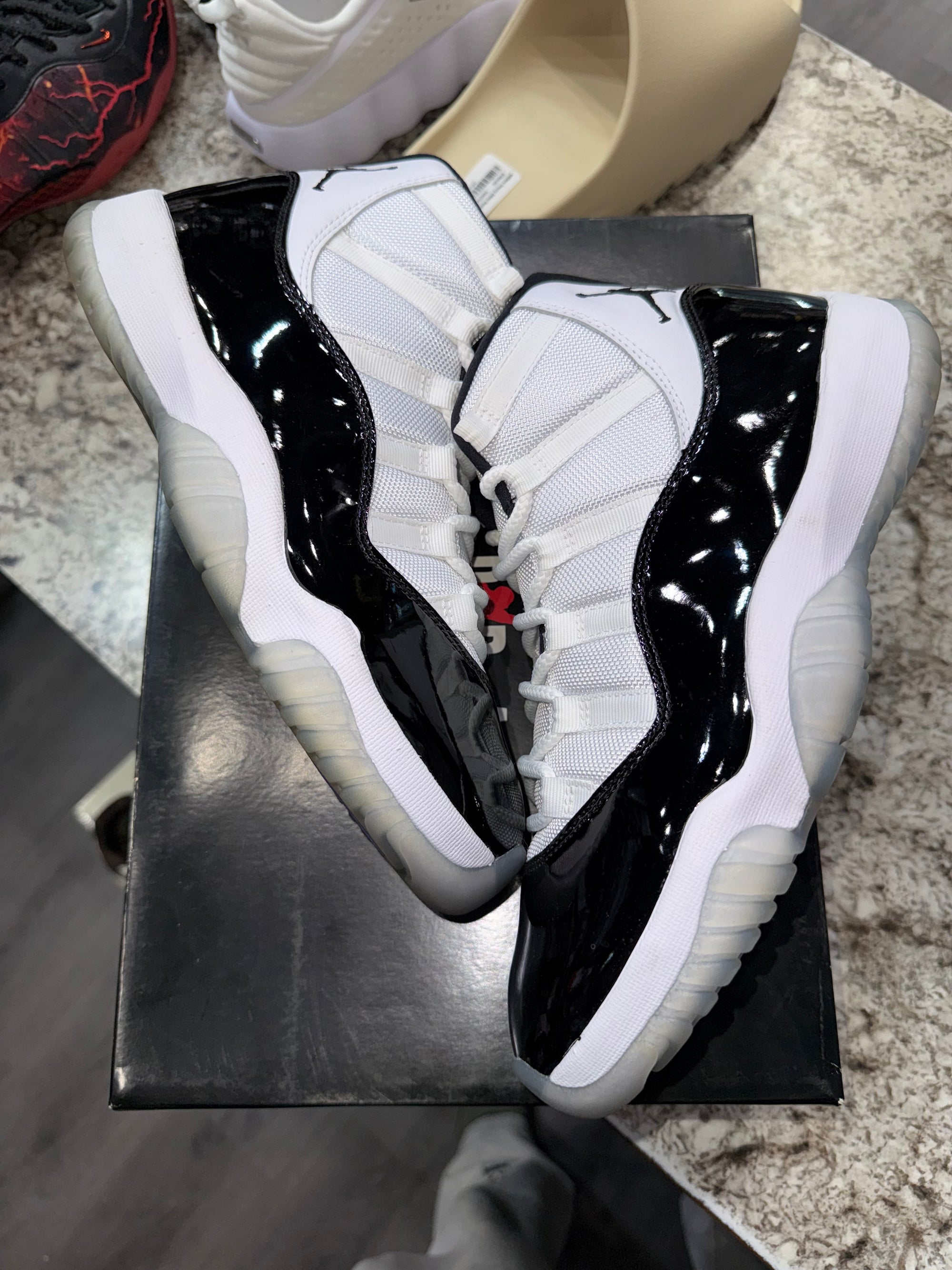 Jordan 11 Retro Concord (2018)