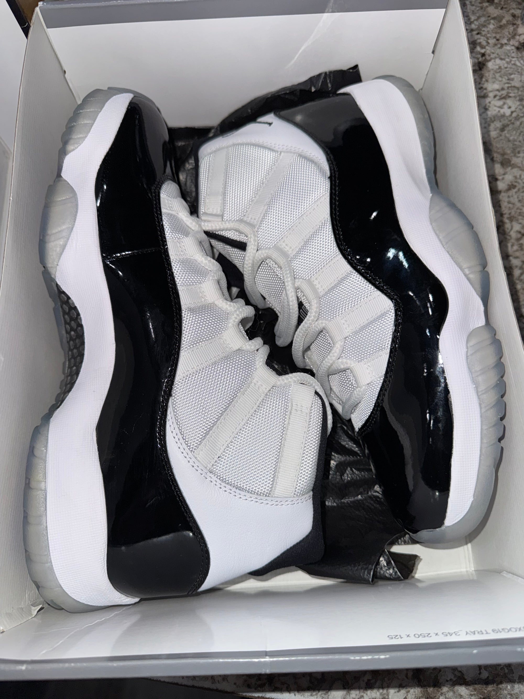 Jordan 11 Retro Concord (2018)
