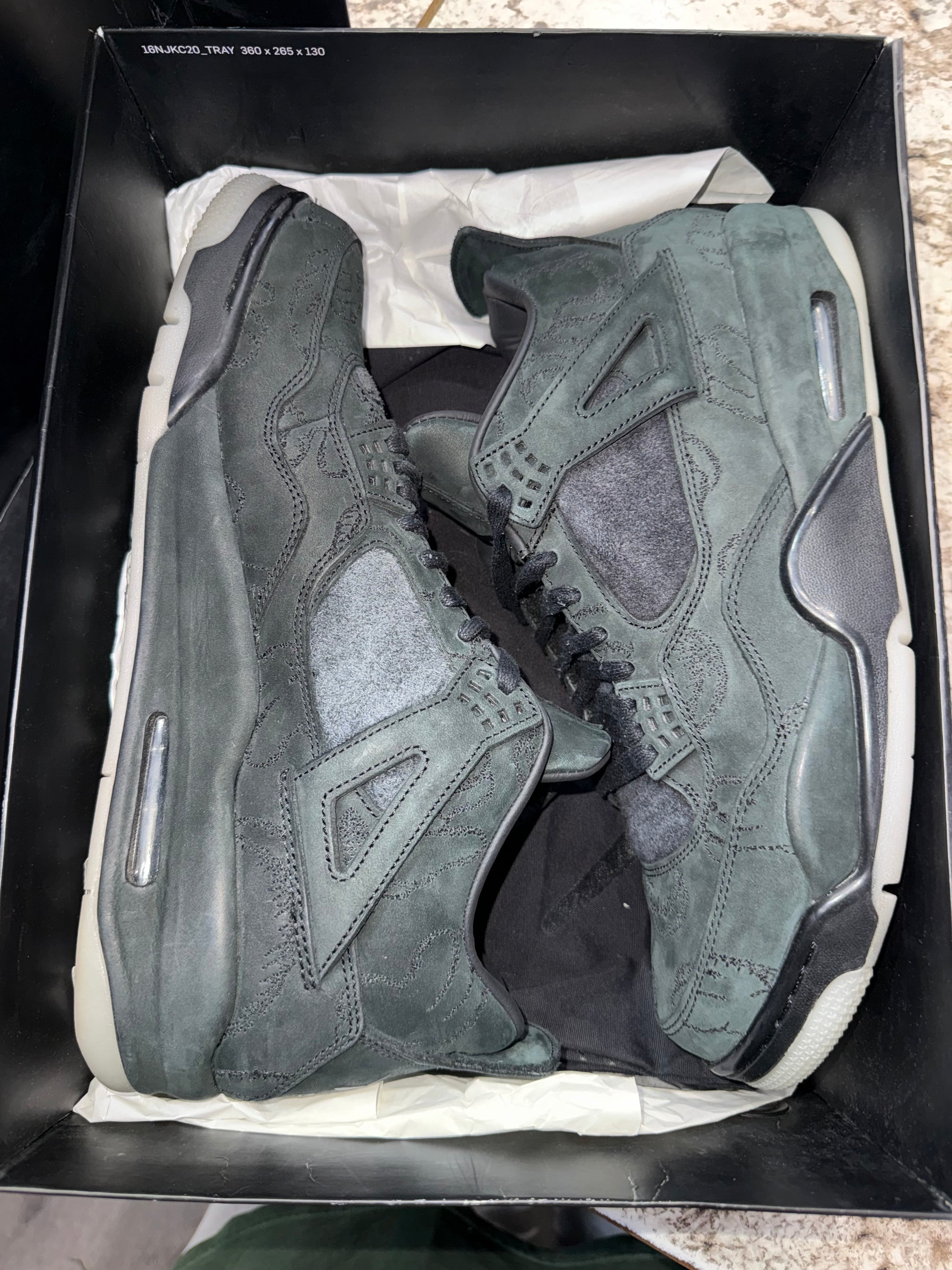 Jordan 4 Retro Kaws Black