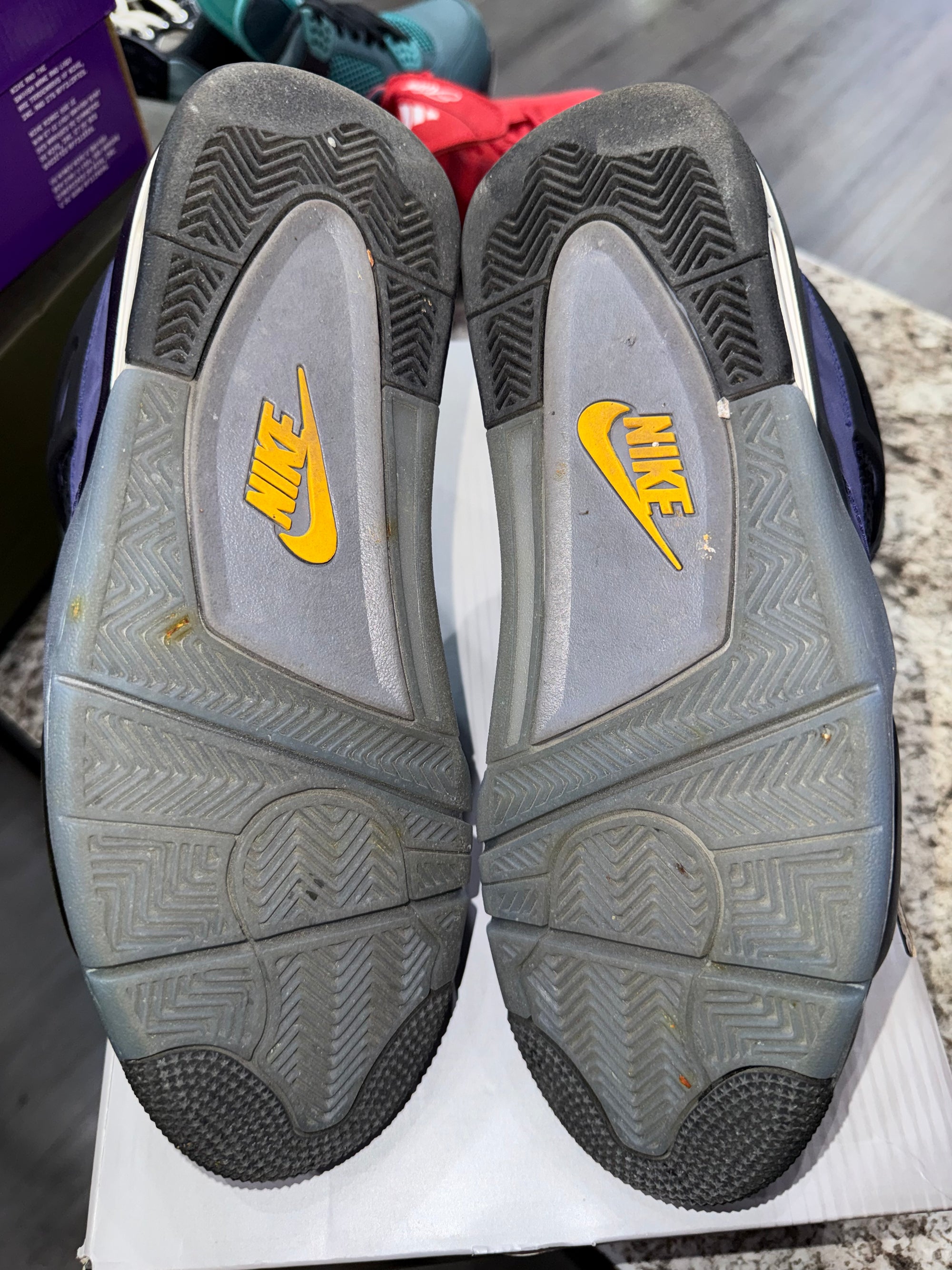 Jordan 4 Retro Lakers