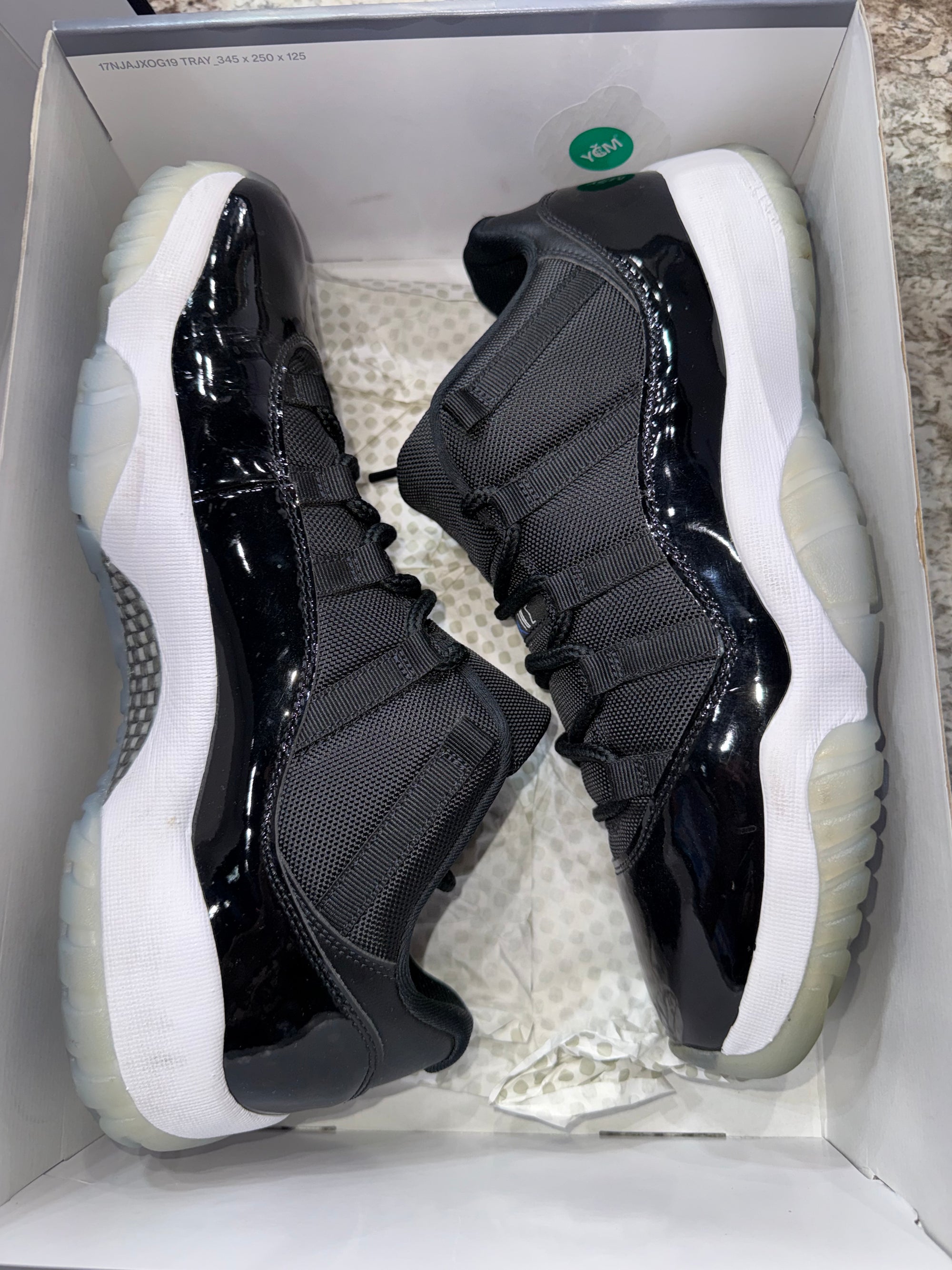 Jordan 11 Retro Low Space Jam