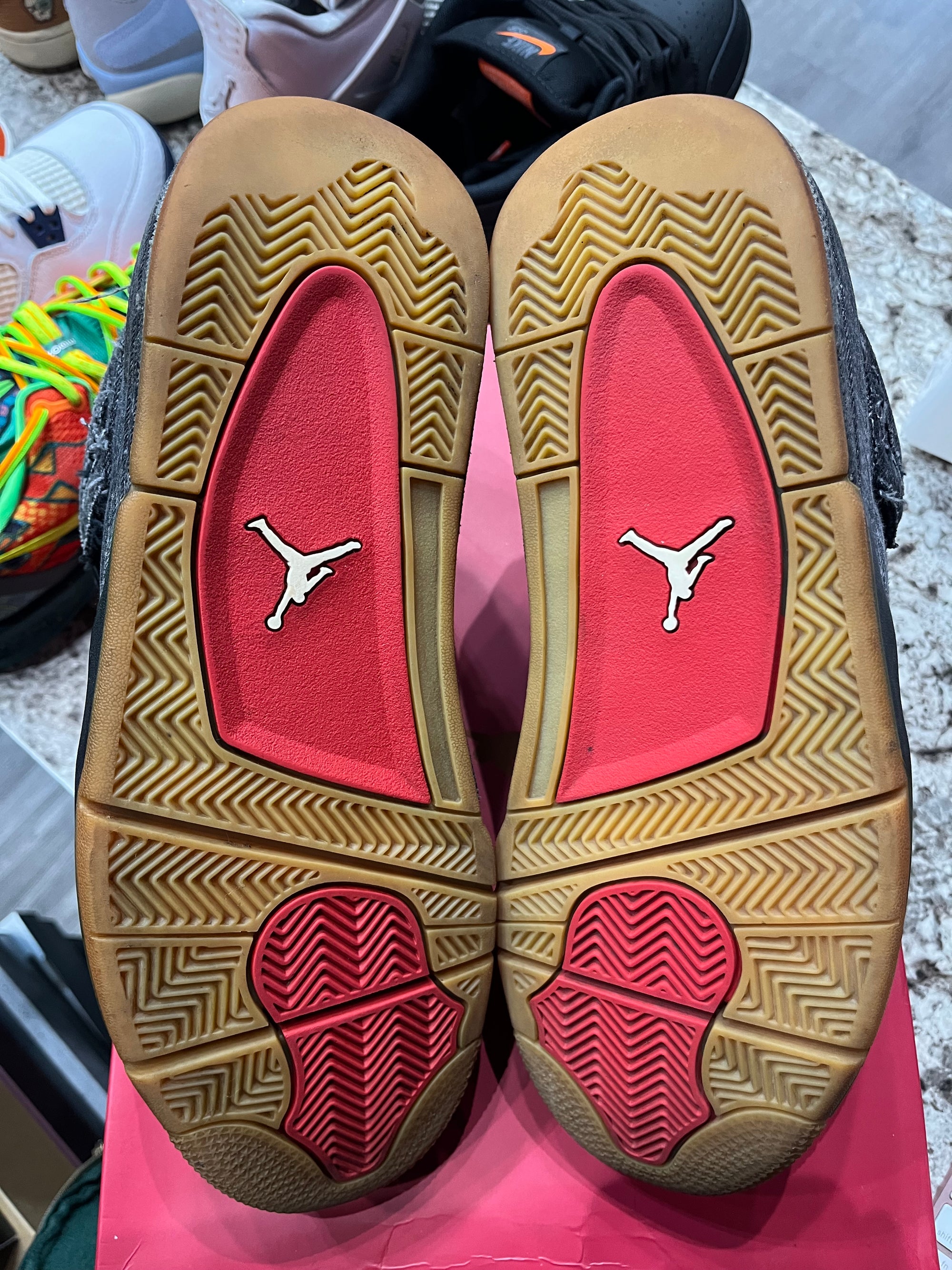 Jordan 4 Retro Levi's Black (Blank Tag)