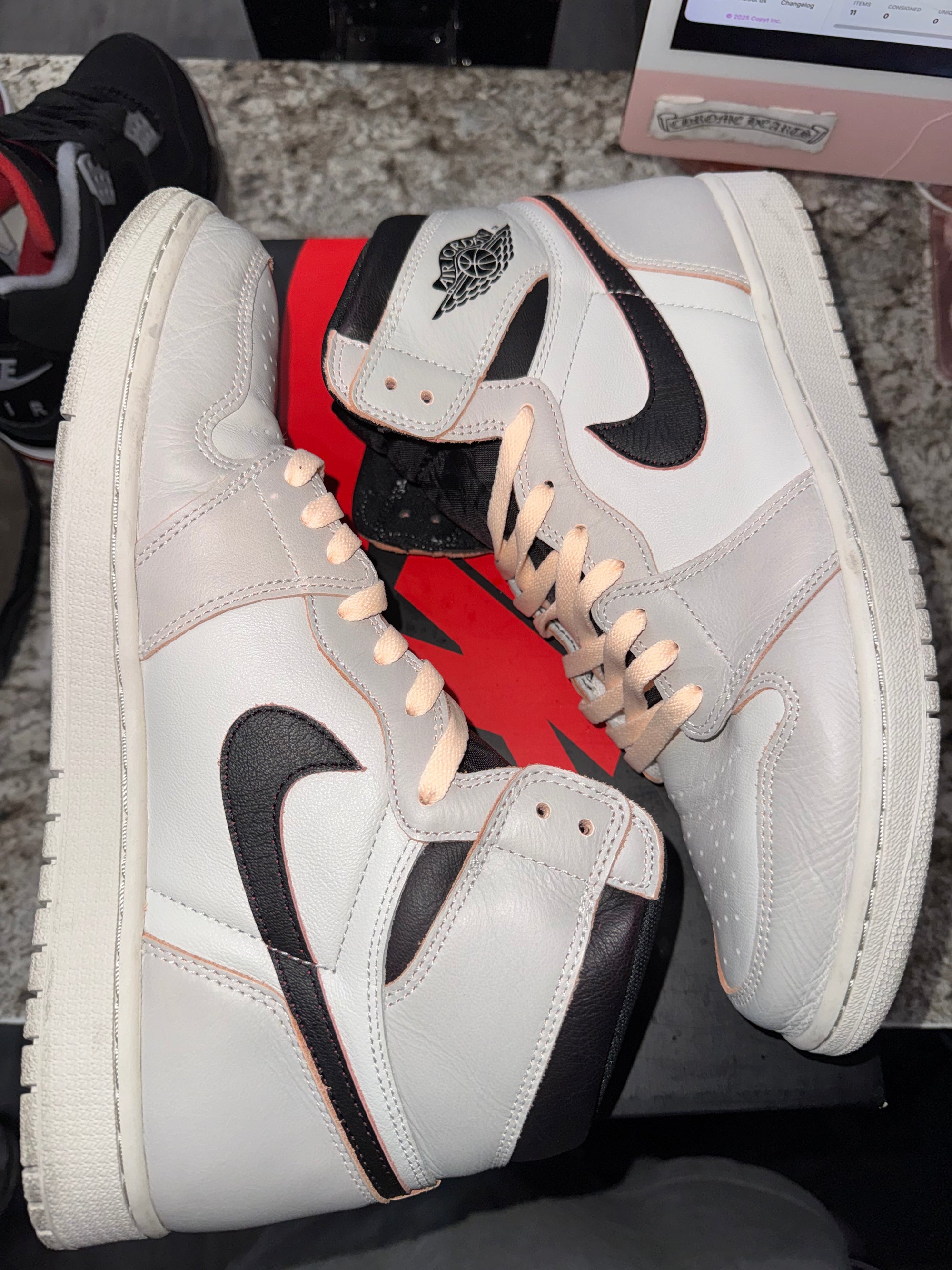 Jordan 1 Retro High OG Defiant SB NYC to Paris