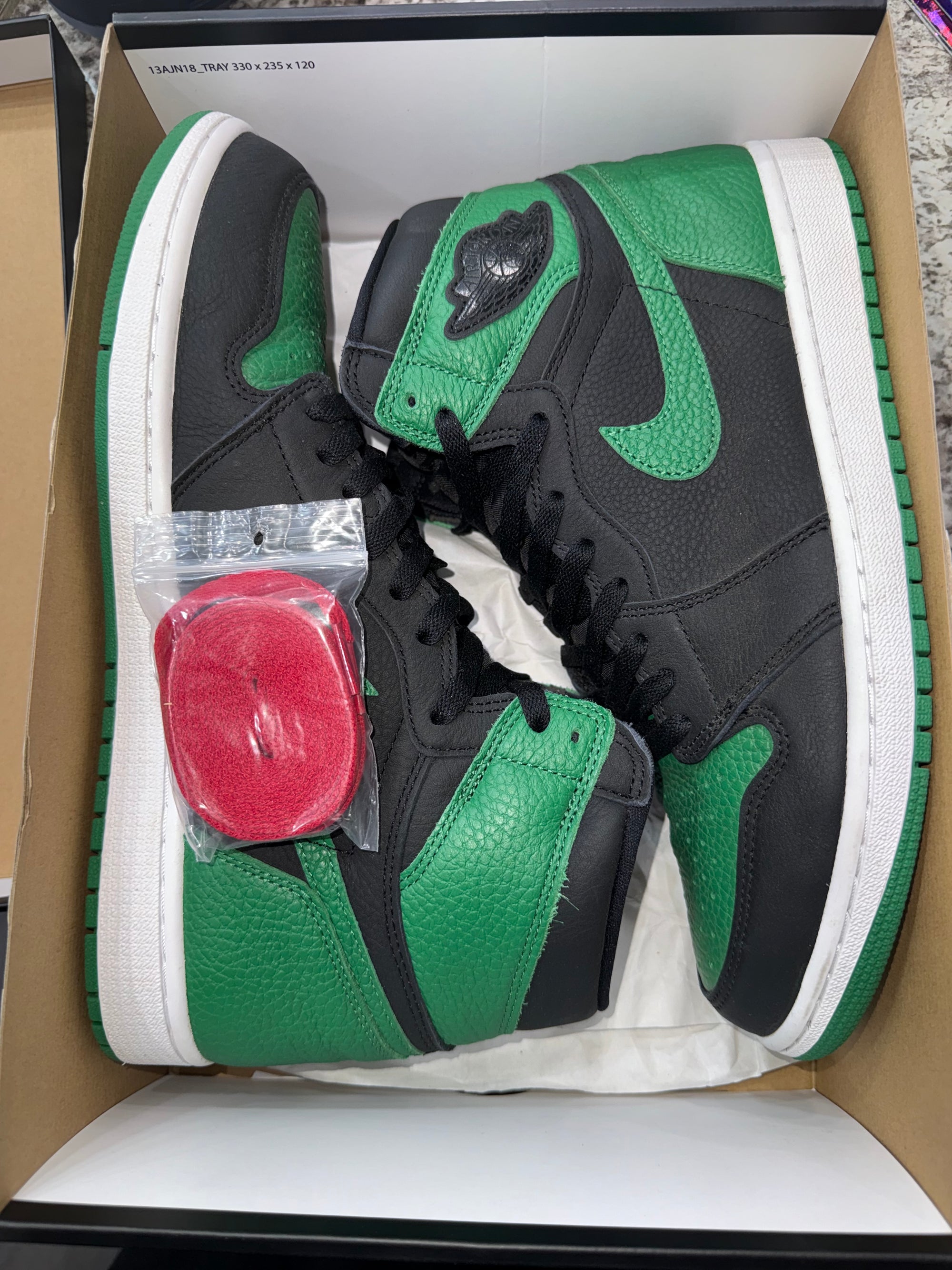 Jordan 1 Retro High Pine Green Black