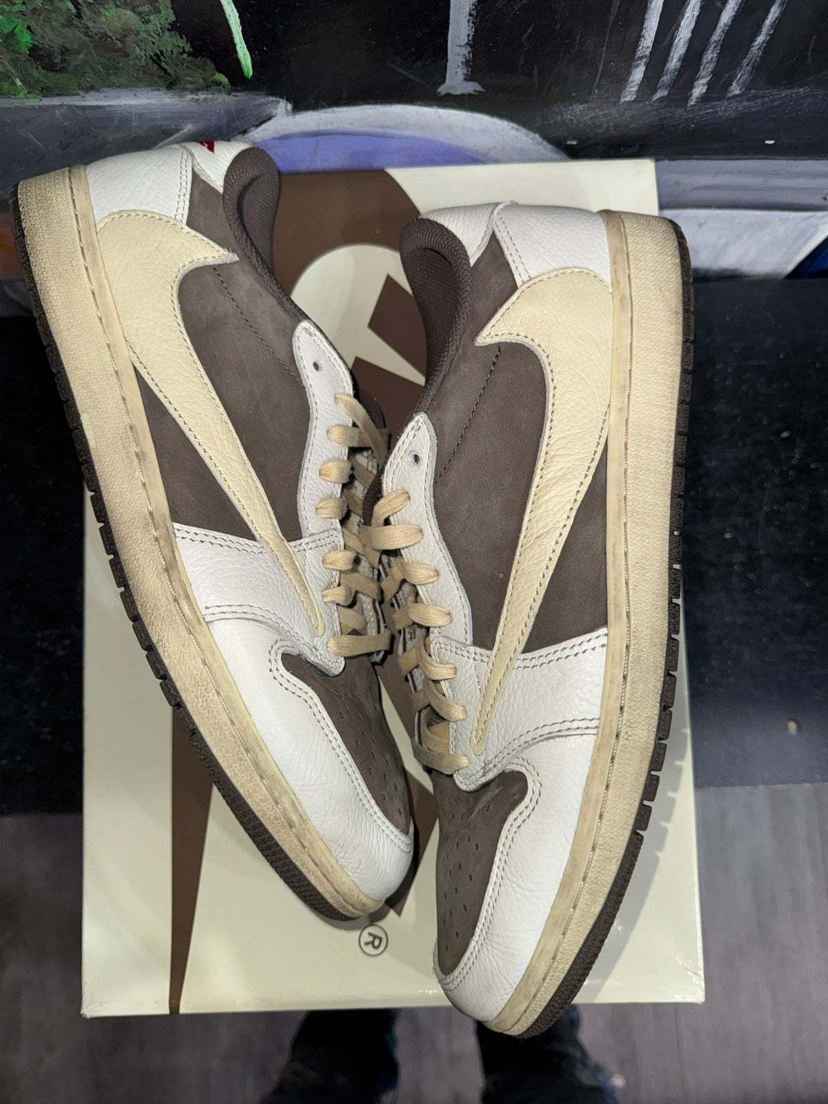 Jordan 1 Retro Low OG SP Travis Scott Reverse Mocha