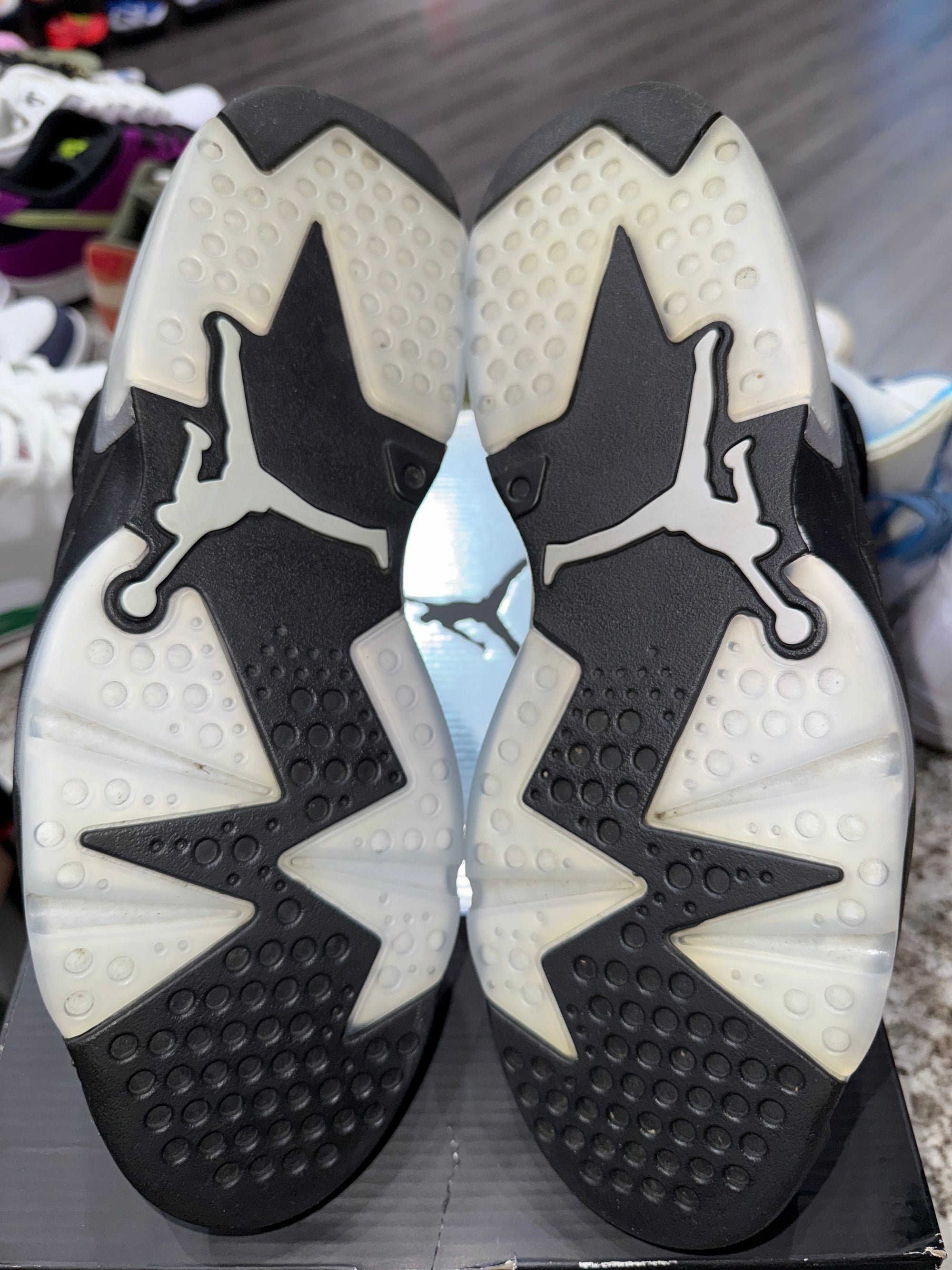 Jordan 6 Retro Chrome