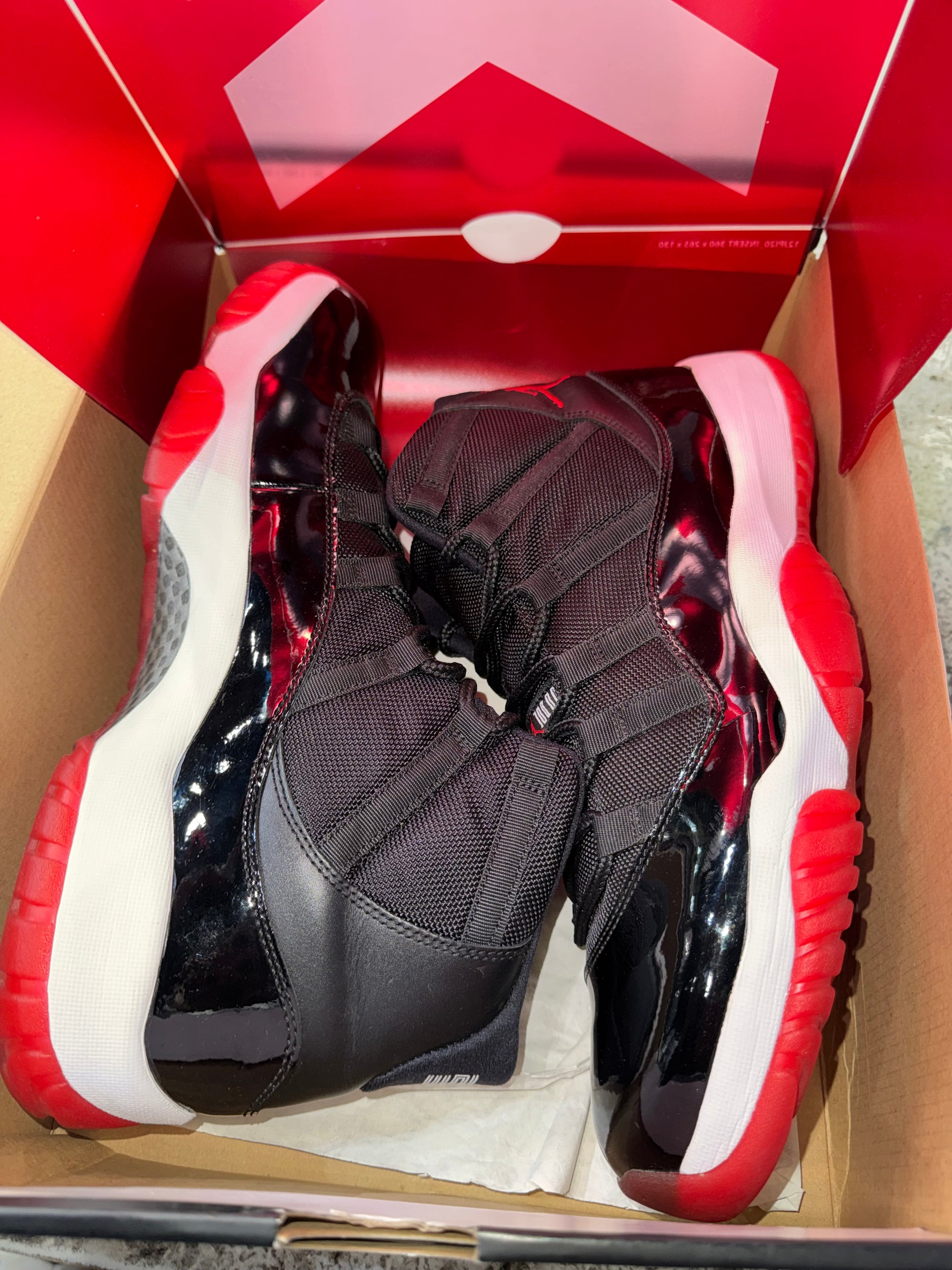 Jordan 11 Retro Playoffs (2012)