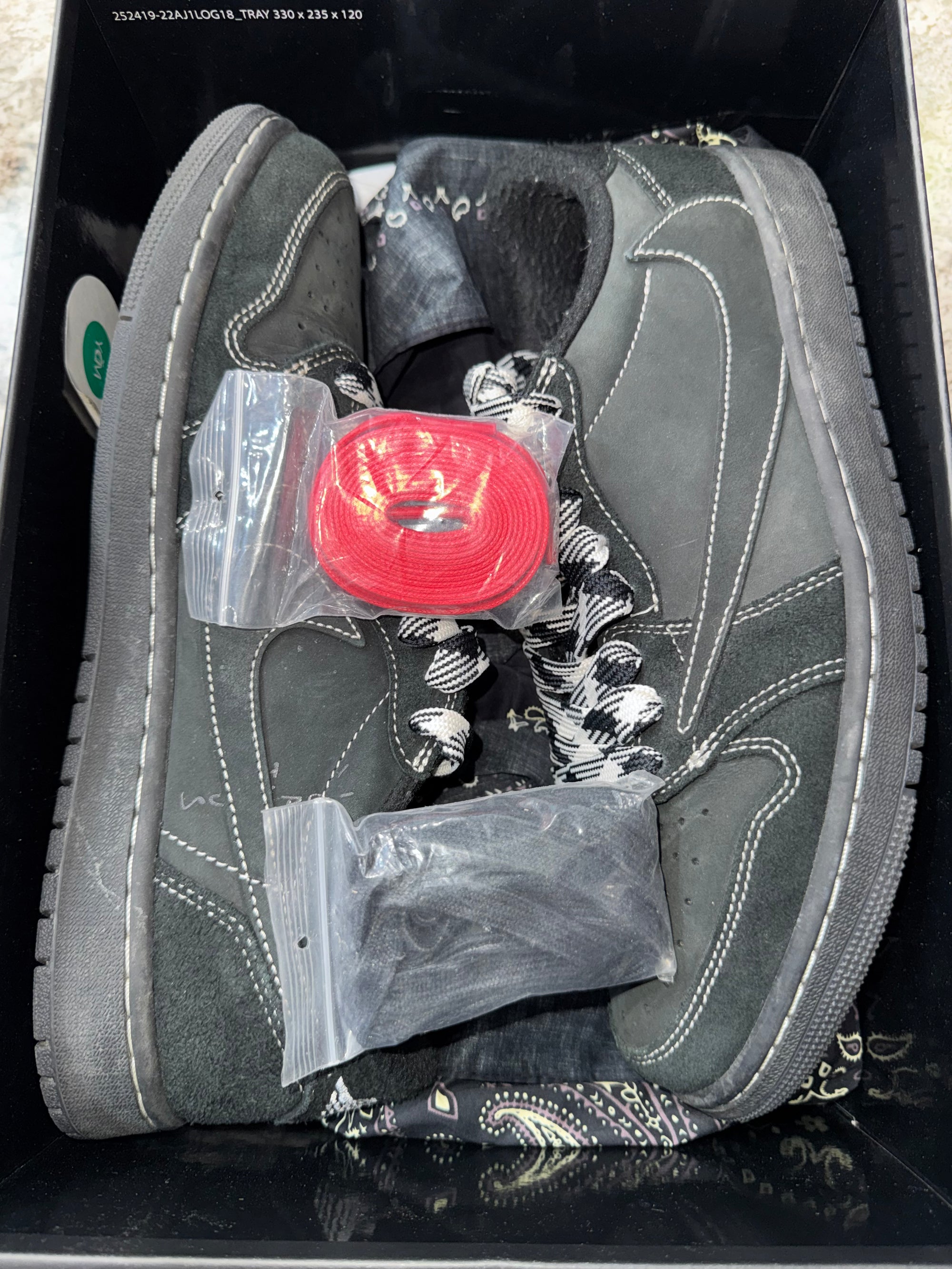 Jordan 1 Retro Low OG SP Travis Scott Black Phantom