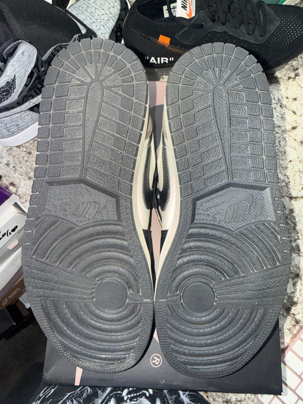 Jordan 1 Retro Low OG Mocha