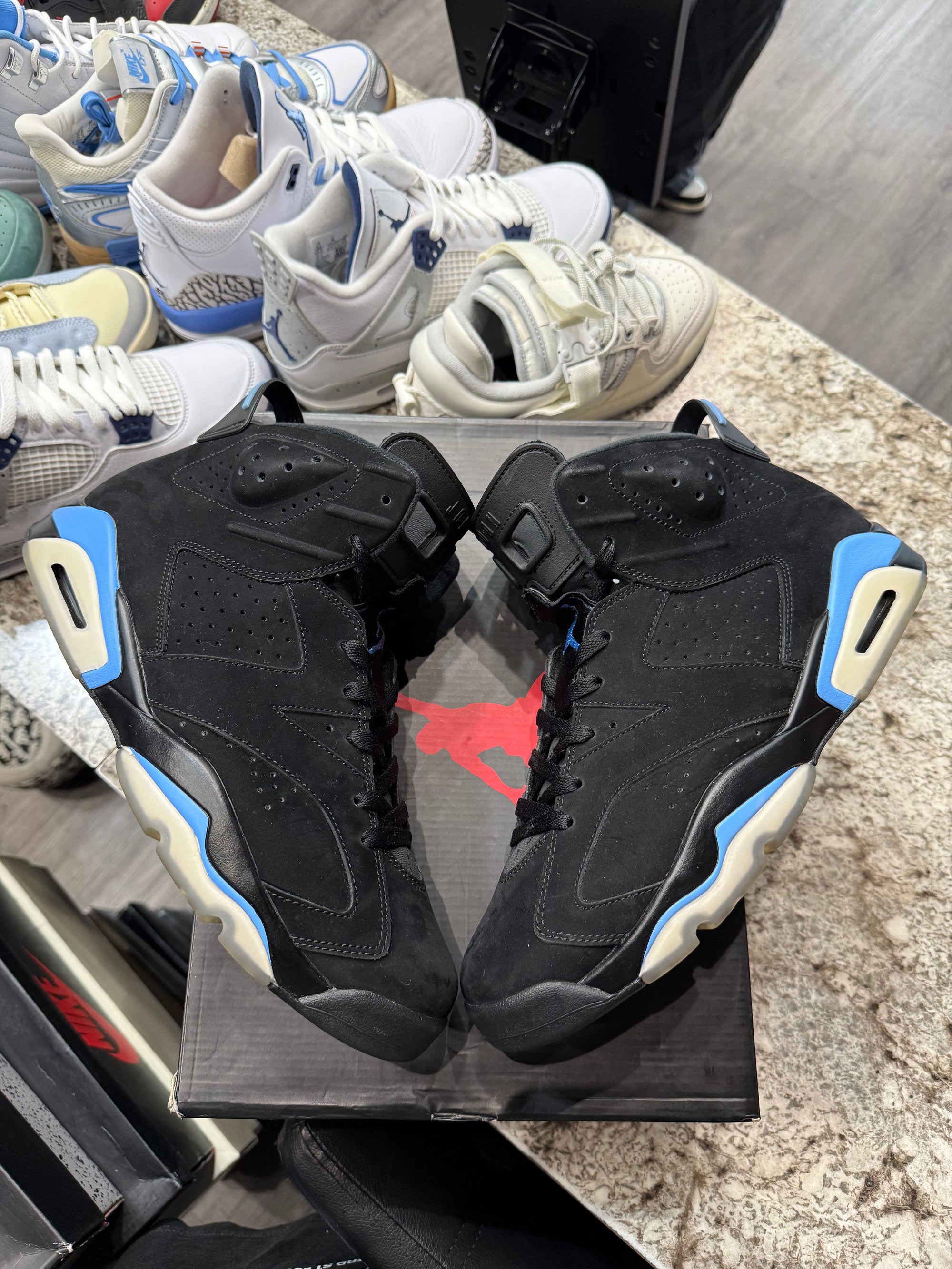 Jordan 6 Retro UNC