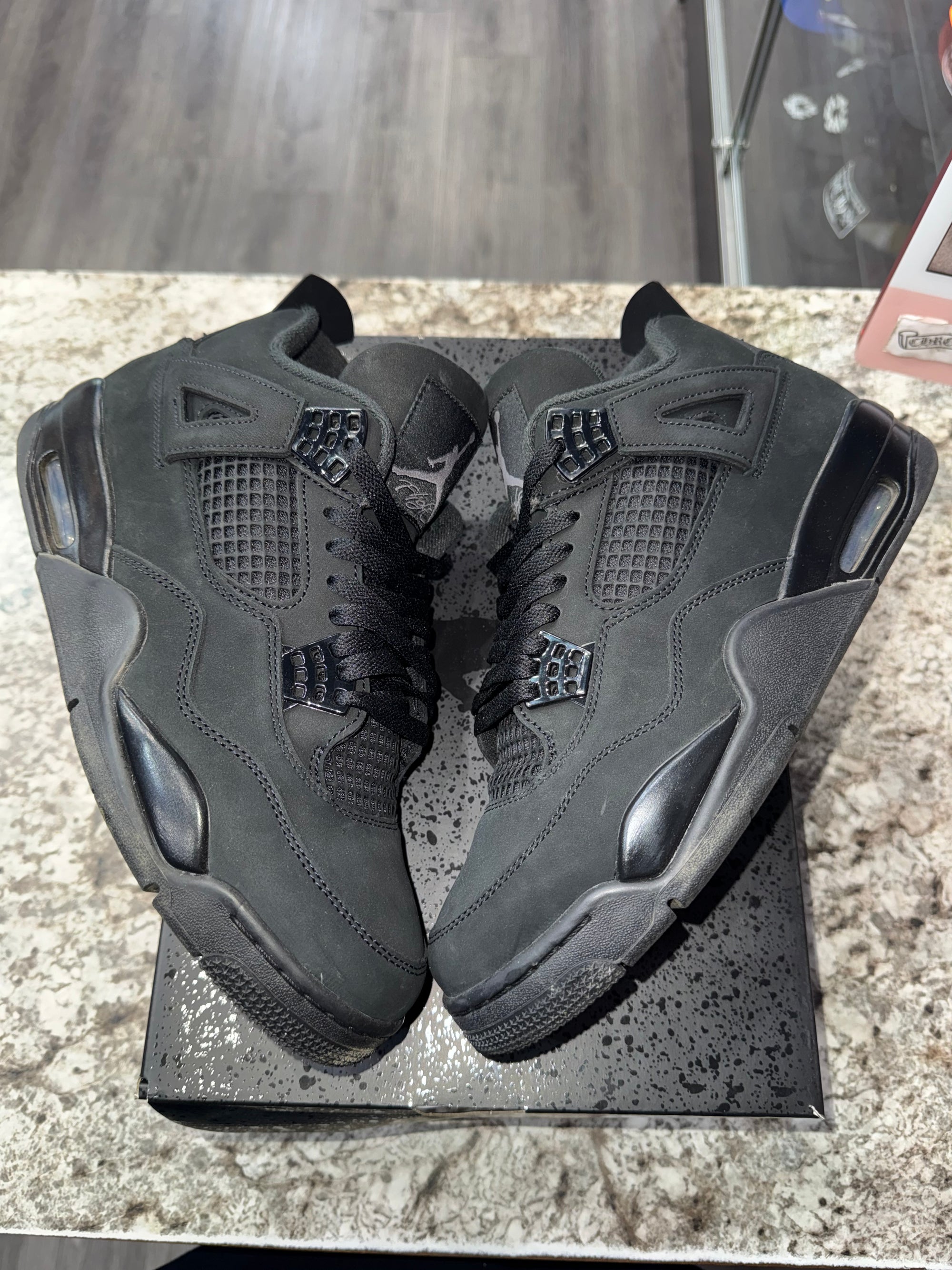 Jordan 4 Retro Black Cat (2025)