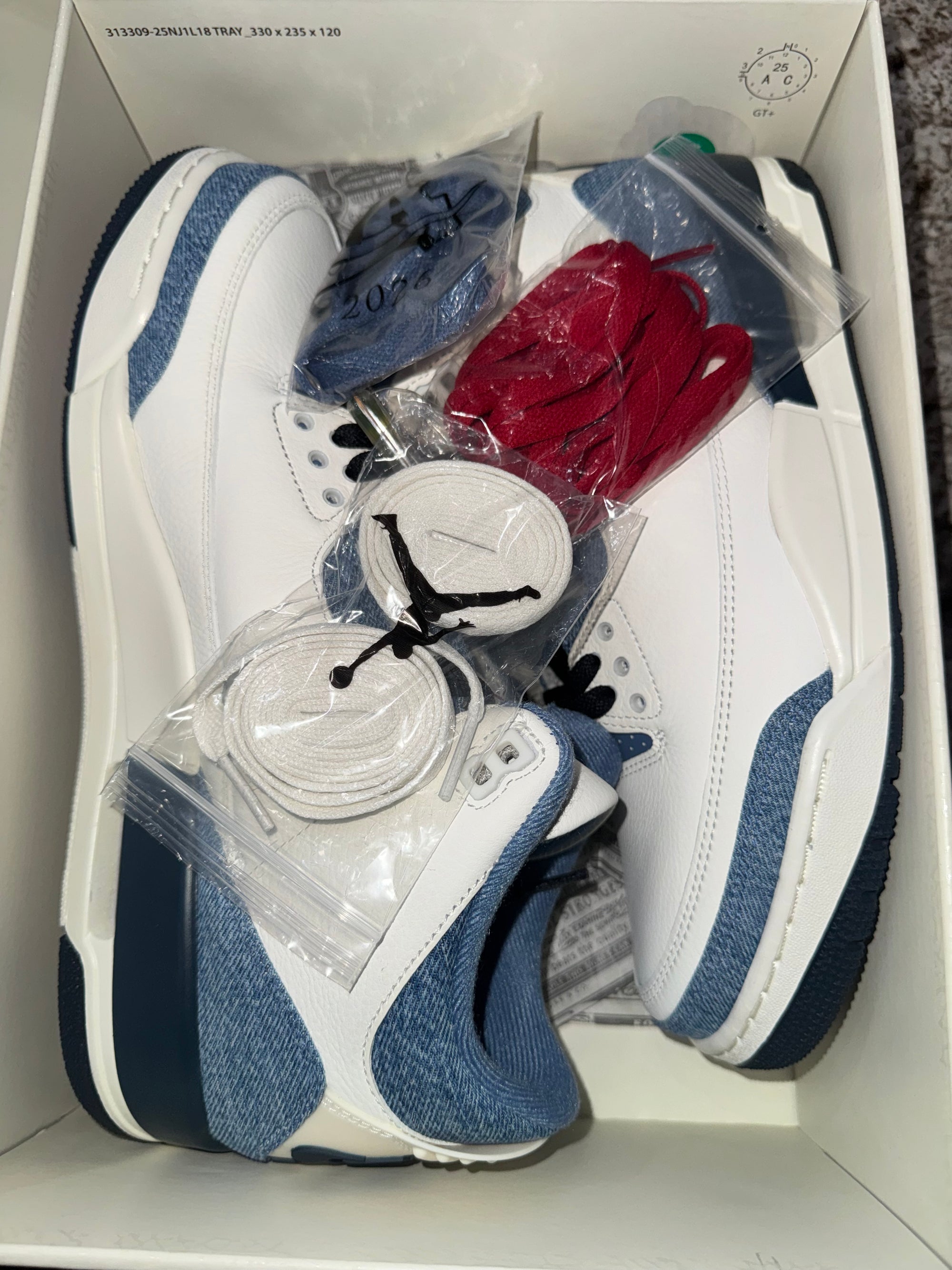 Jordan 3 Retro Levi’s All-Star