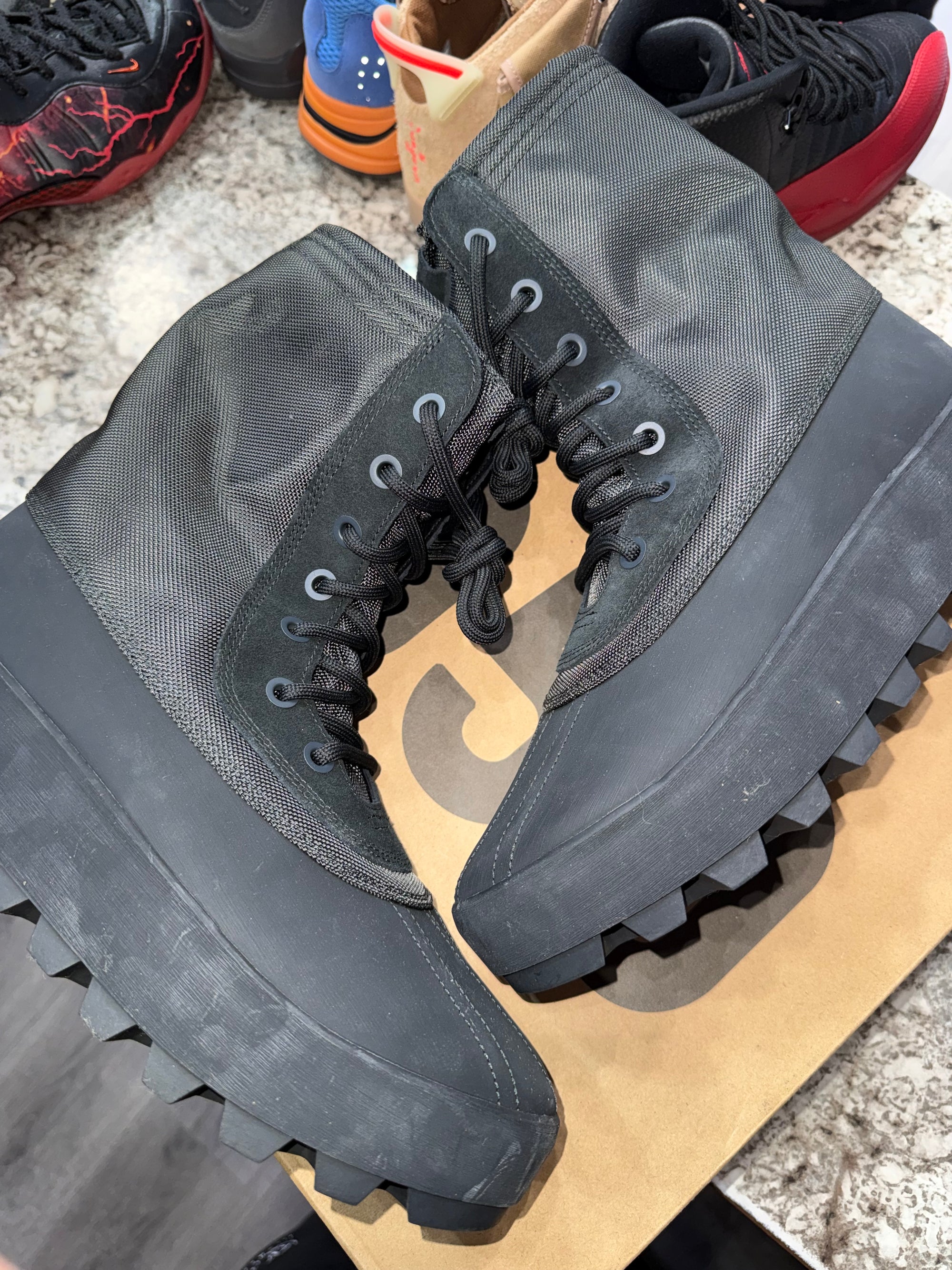 adidas Yeezy 950 Pirate Black (2023)