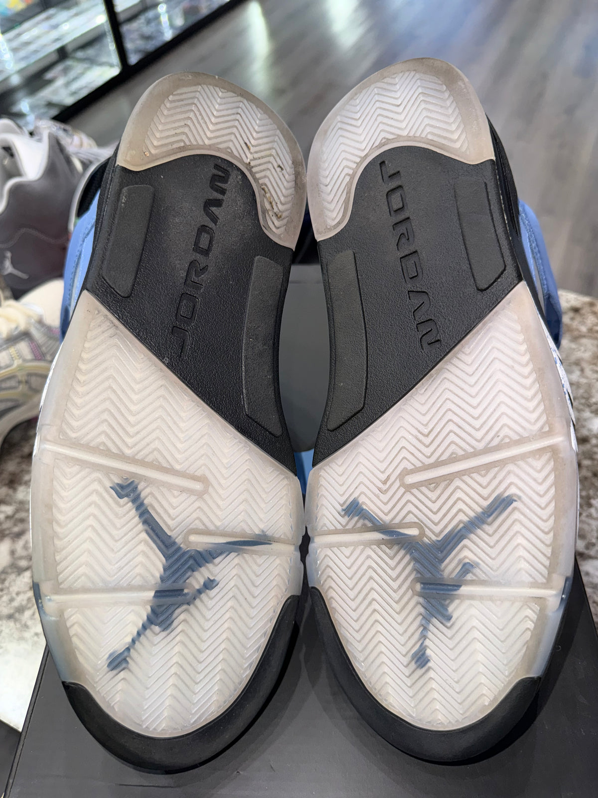 Jordan 5 Retro UNC University Blue