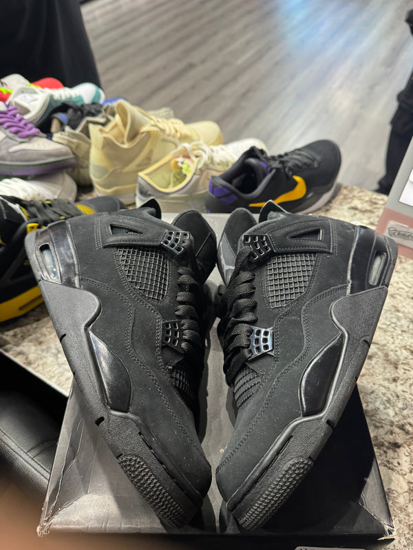 Jordan 4 Retro Black Cat (2020)