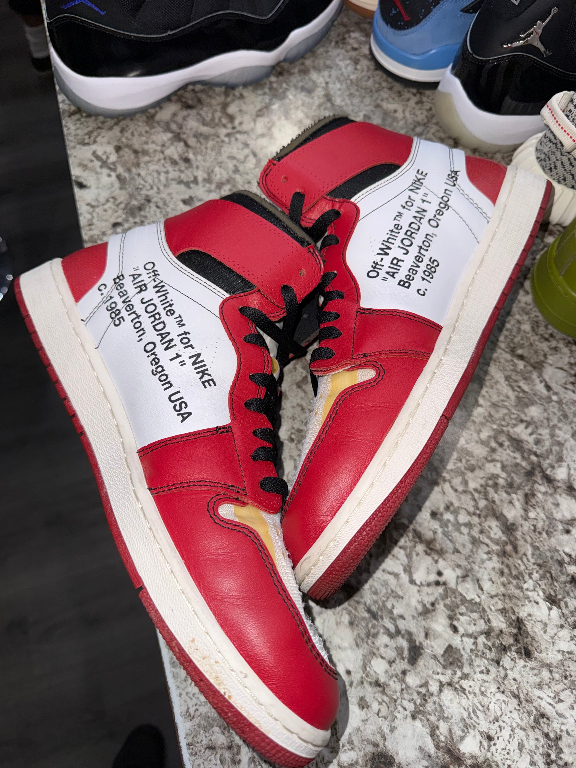 Jordan 1 Retro High Off-White Chicago