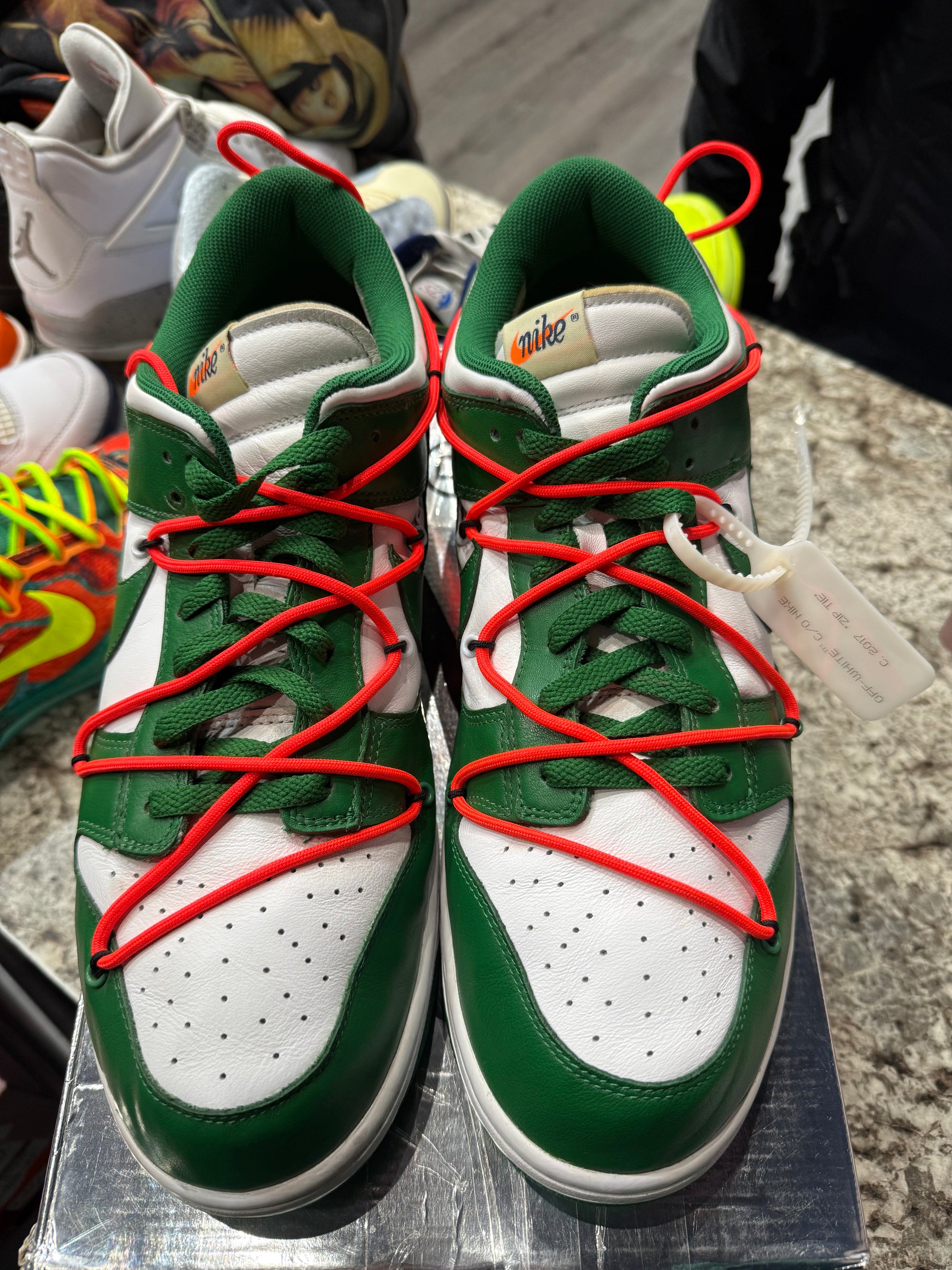 Nike Dunk Low Off-White Pine Green