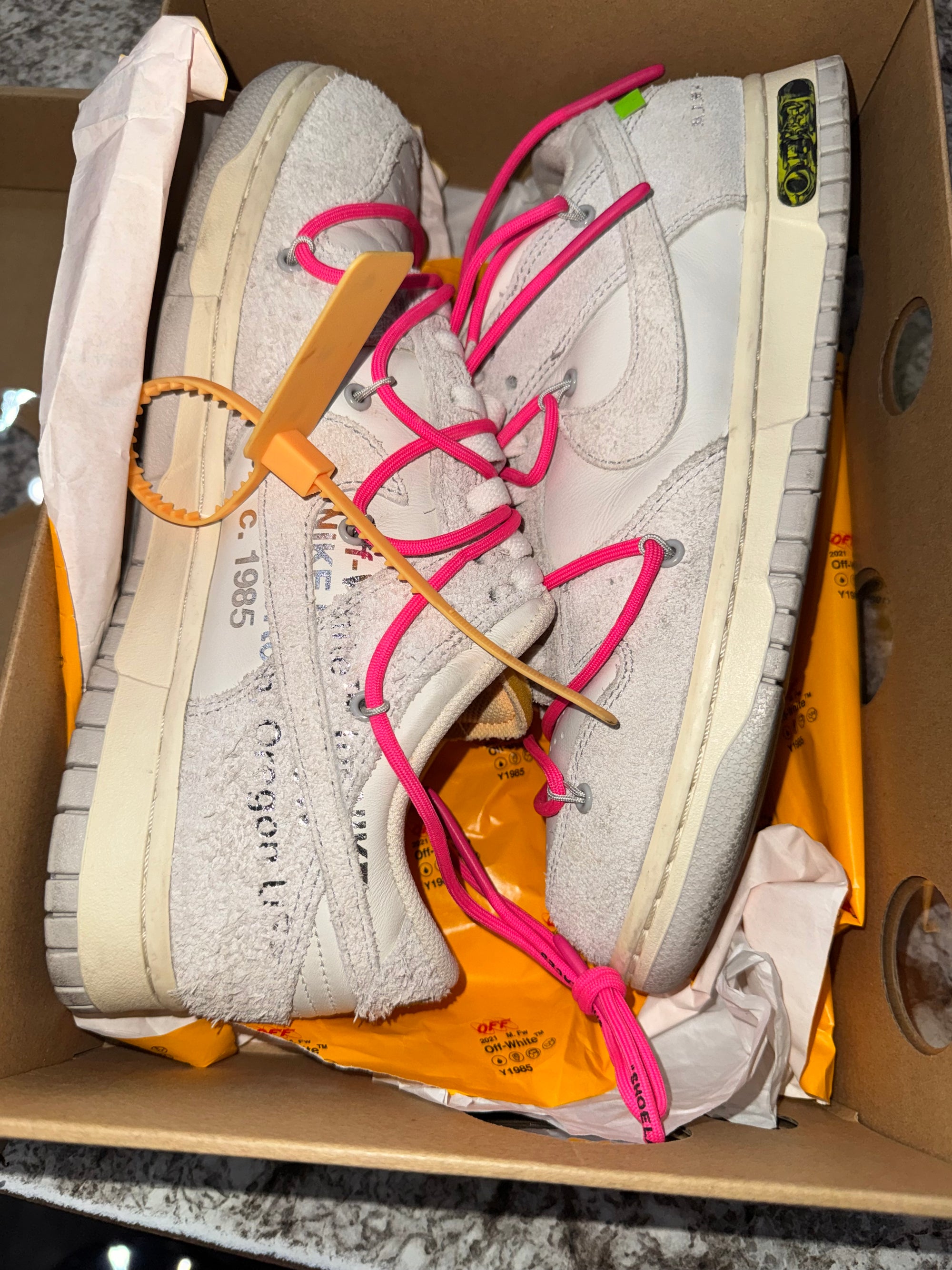 Nike Dunk Low Off-White Lot 17