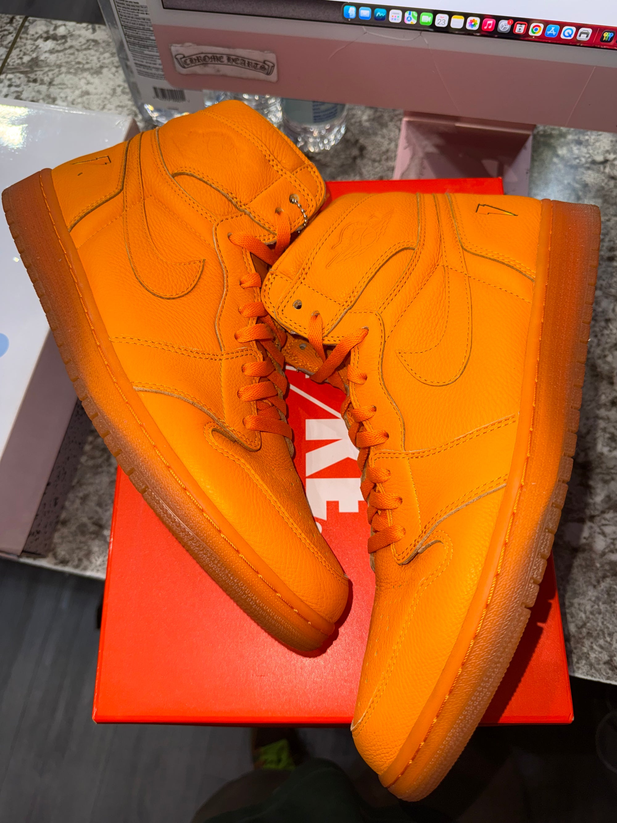 Jordan 1 Retro High Gatorade Orange Peel