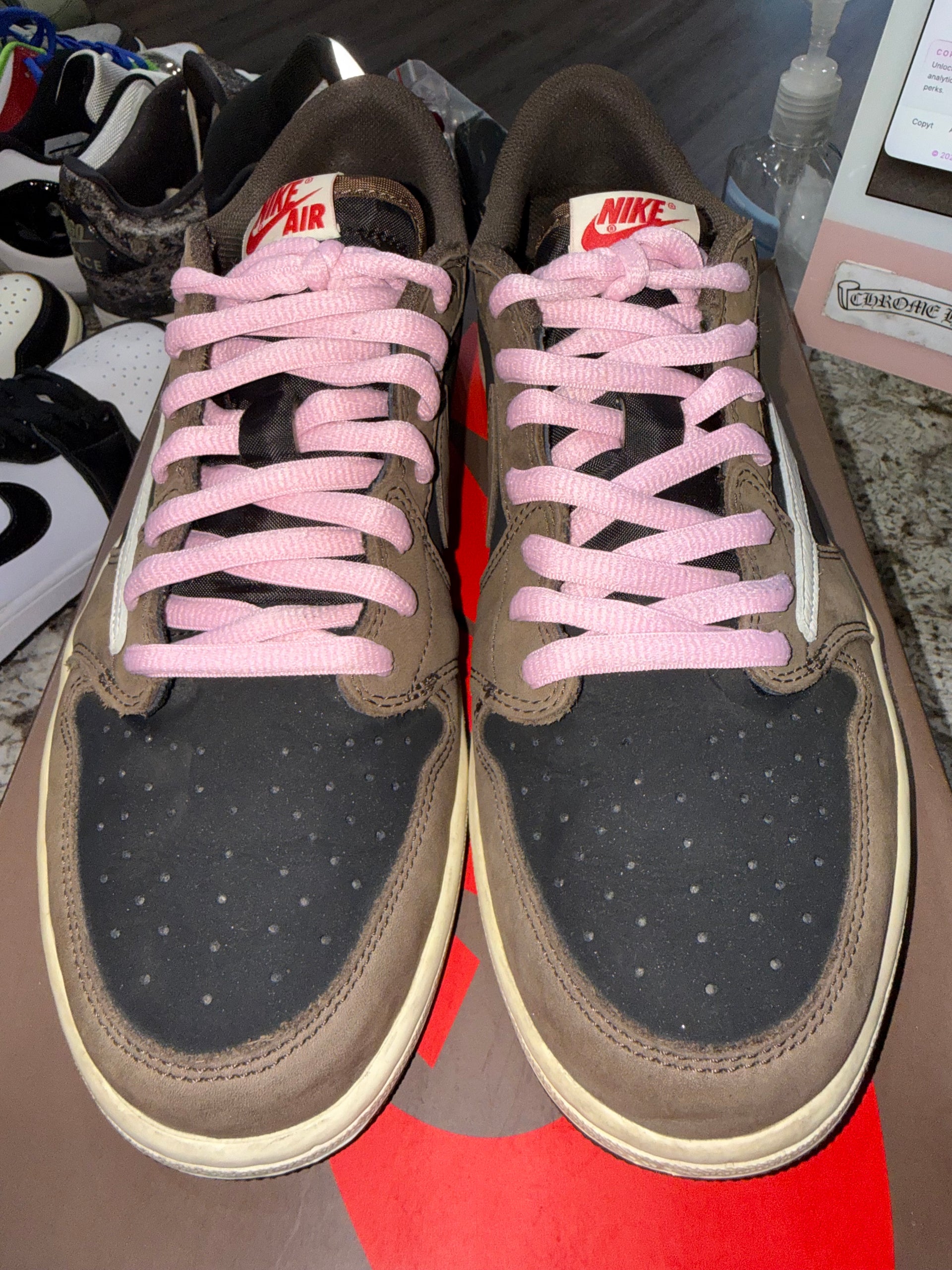 Jordan 1 Retro Low OG SP Travis Scott Mocha