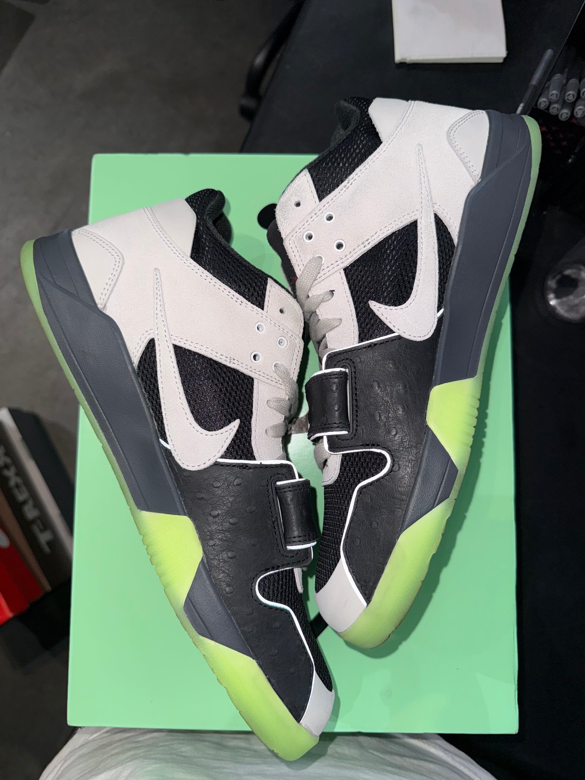 Jordan Jumpman Jack TR Travis Scott x Chase B Black Night Silver