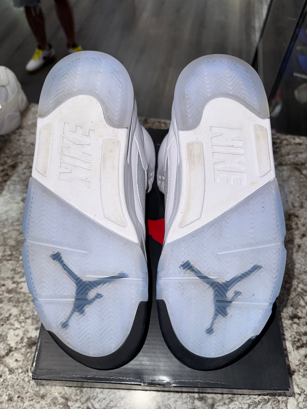 Jordan 5 Retro White Metallic (2026)