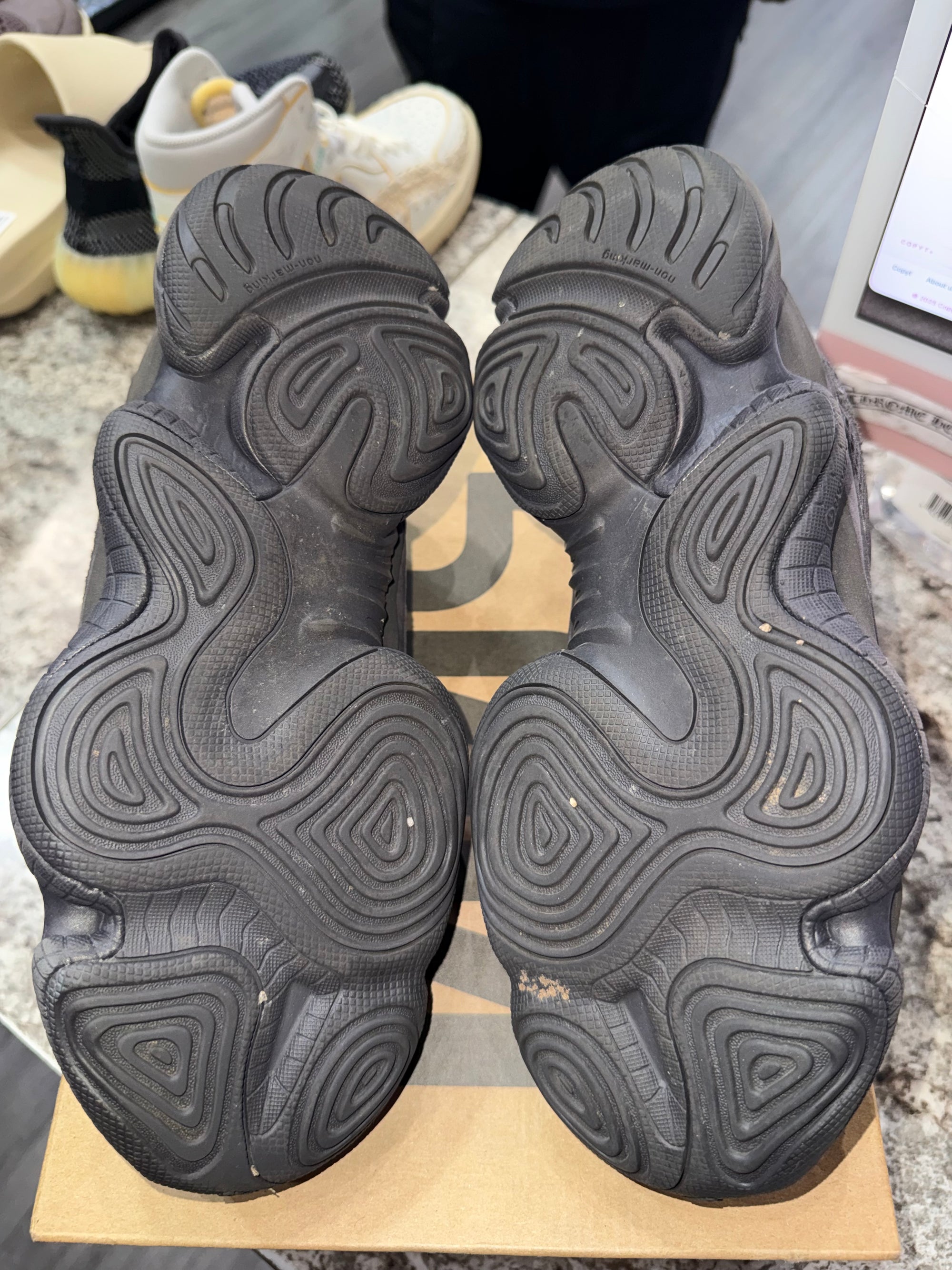 adidas Yeezy 500 Utility Black