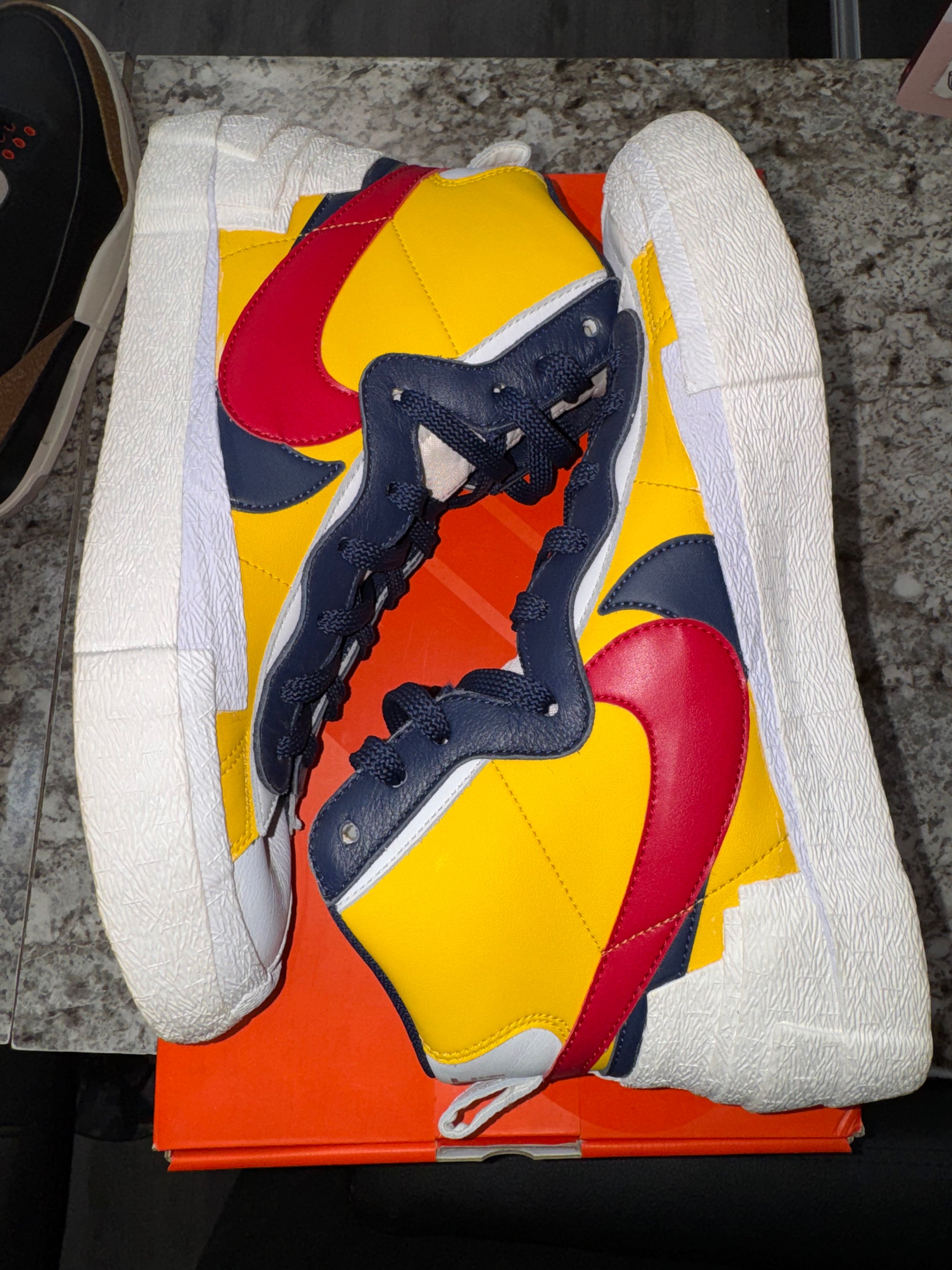 Nike Blazer Mid sacai Snow Beach