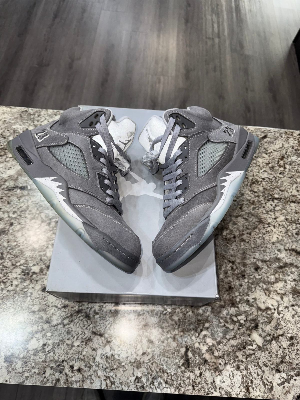 Jordan 5 Retro Wolf Grey (2026)