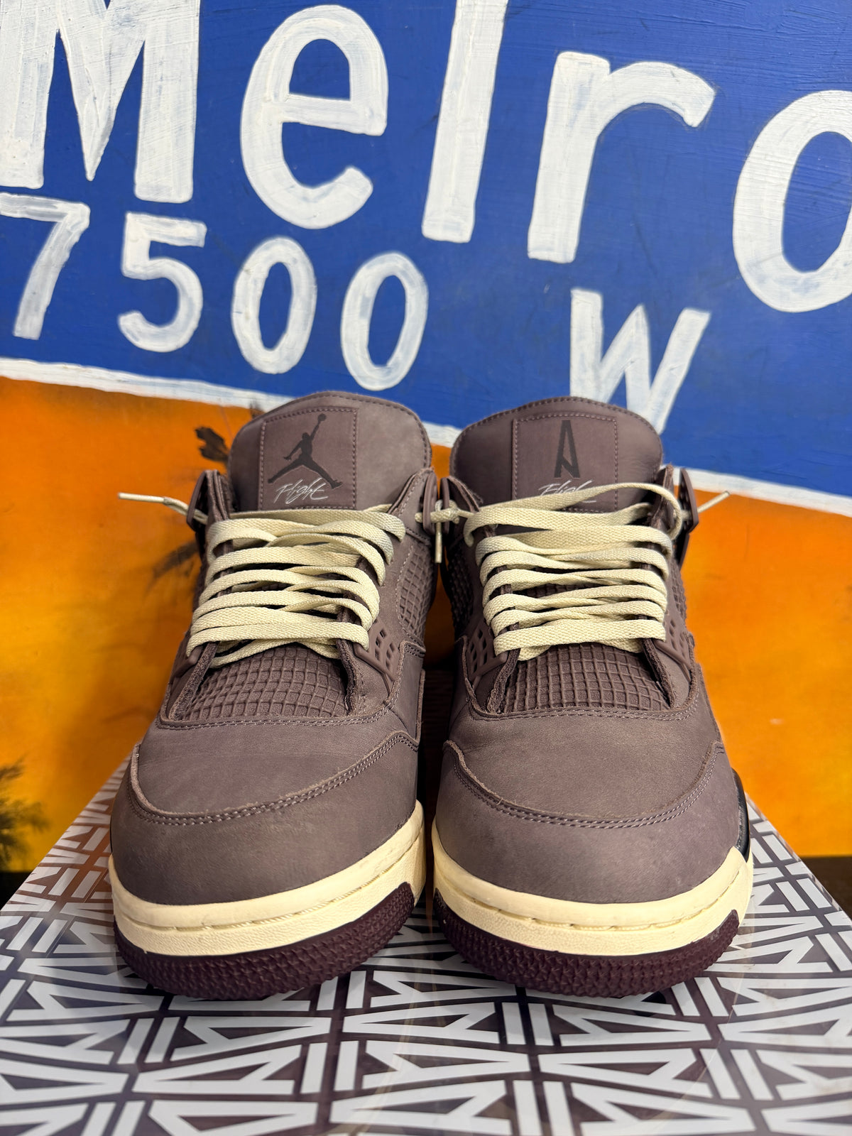 Jordan 4 Retro SP A Ma Maniére Violet Ore