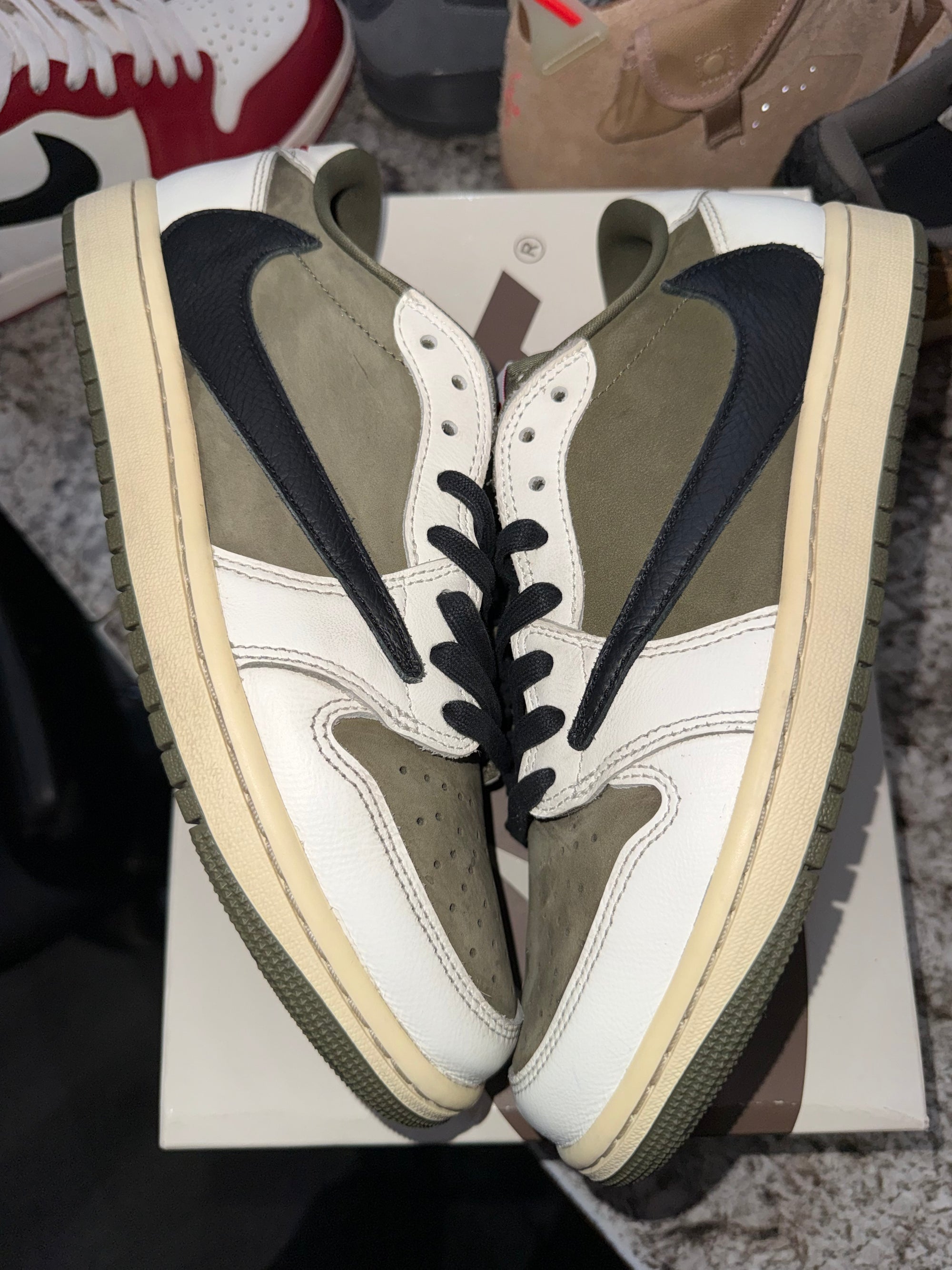Jordan 1 Retro Low OG SP Travis Scott Medium Olive