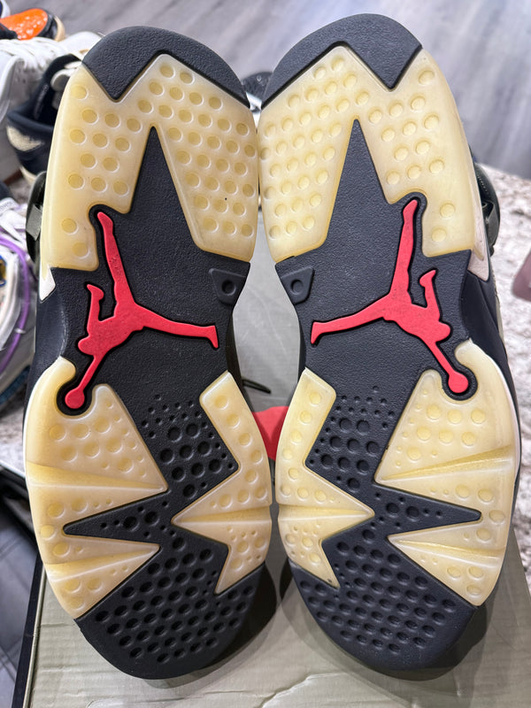 Jordan 6 Retro Travis Scott (DAMAGED BOX)