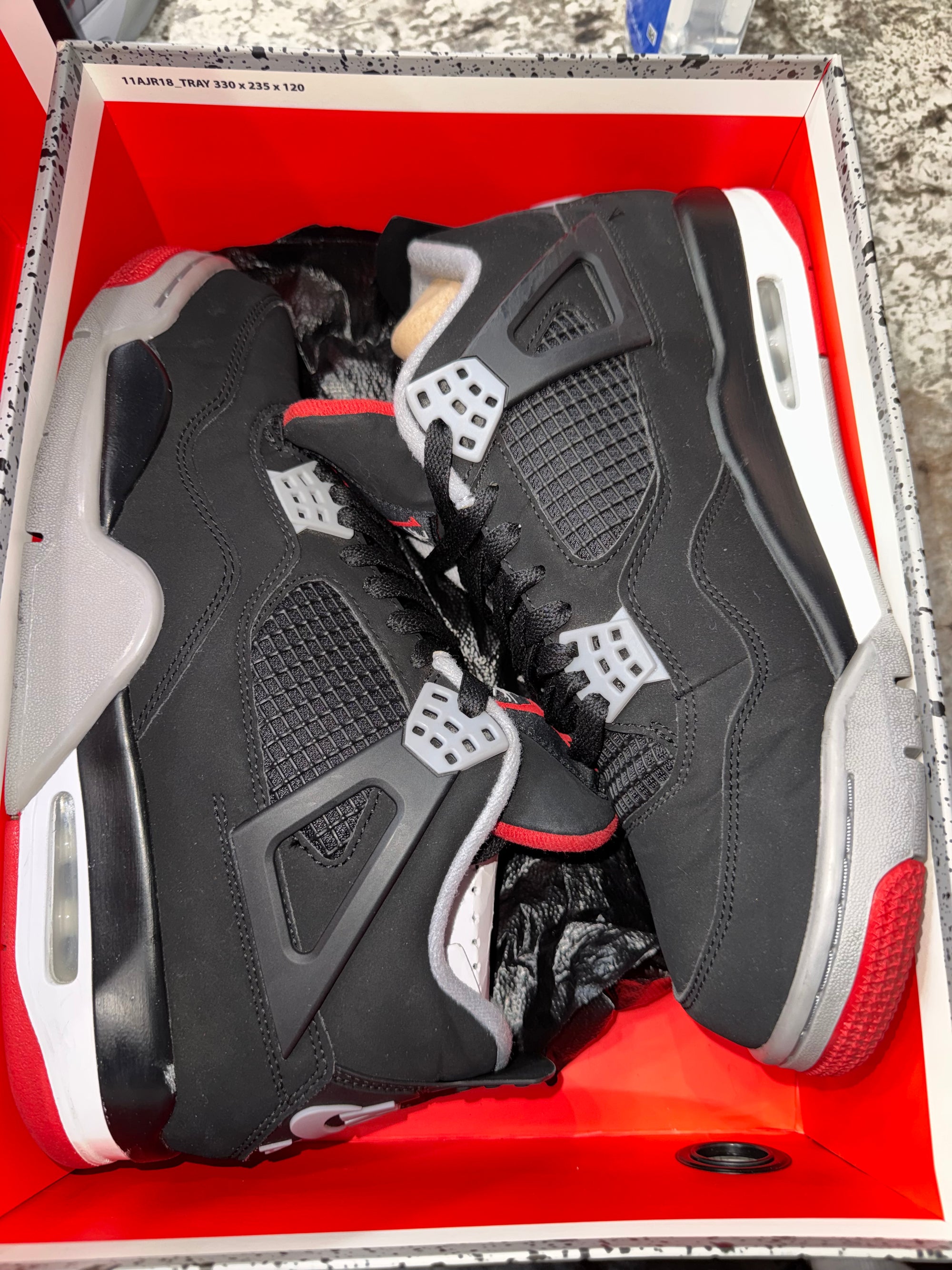 Jordan 4 Retro Bred (2019)