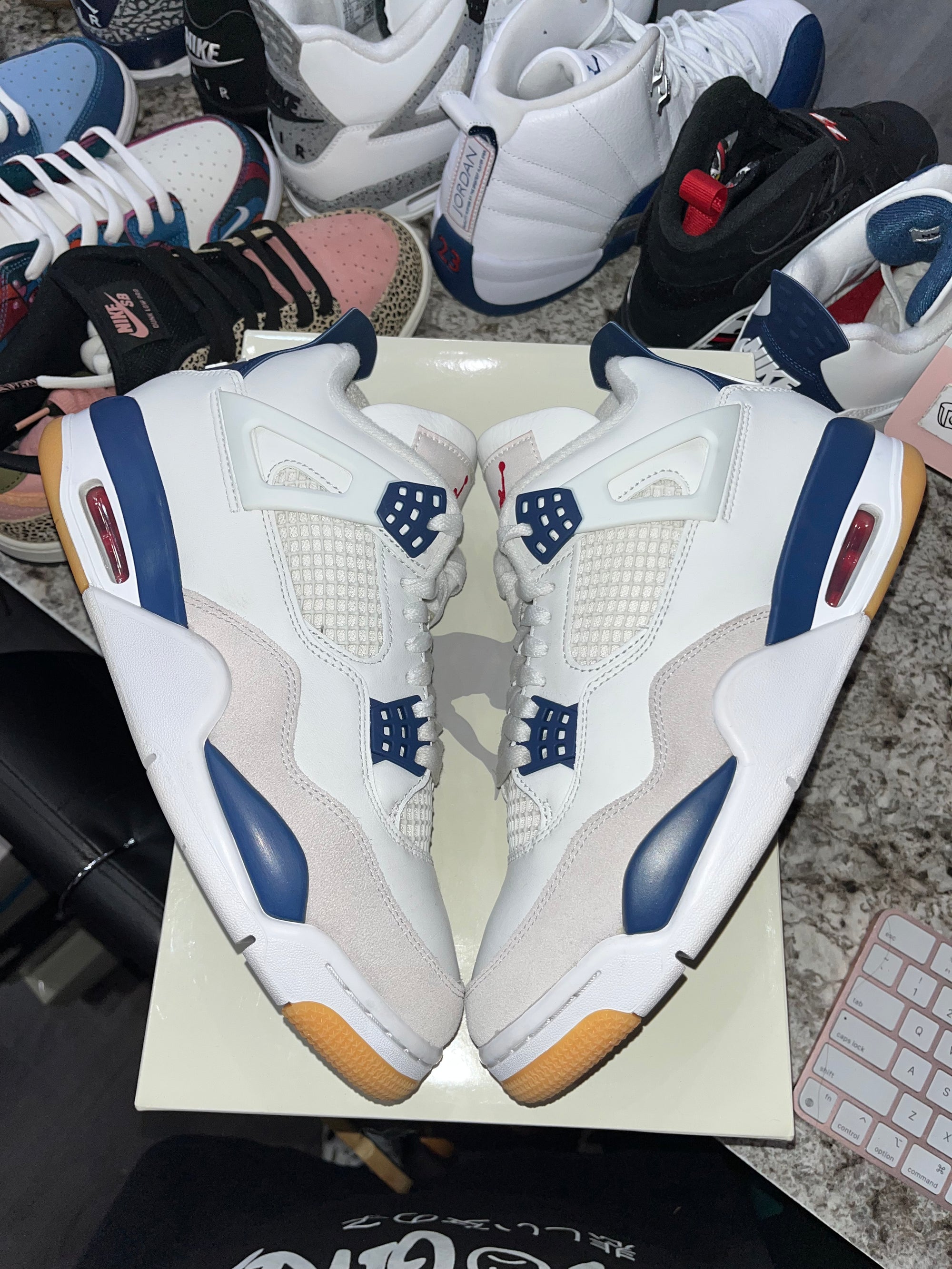 Jordan 4 Retro SB Navy