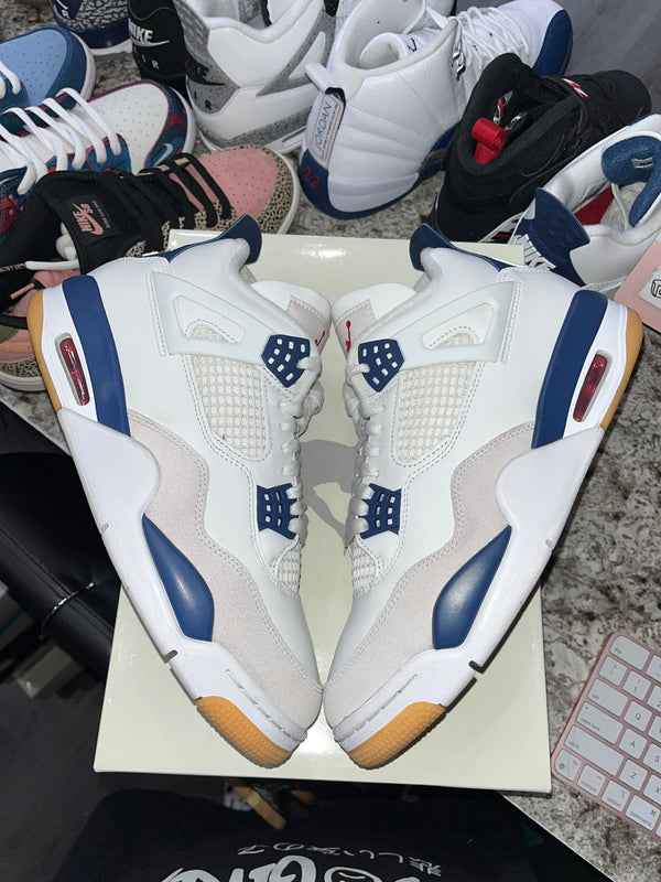 Jordan 4 Retro SB Navy