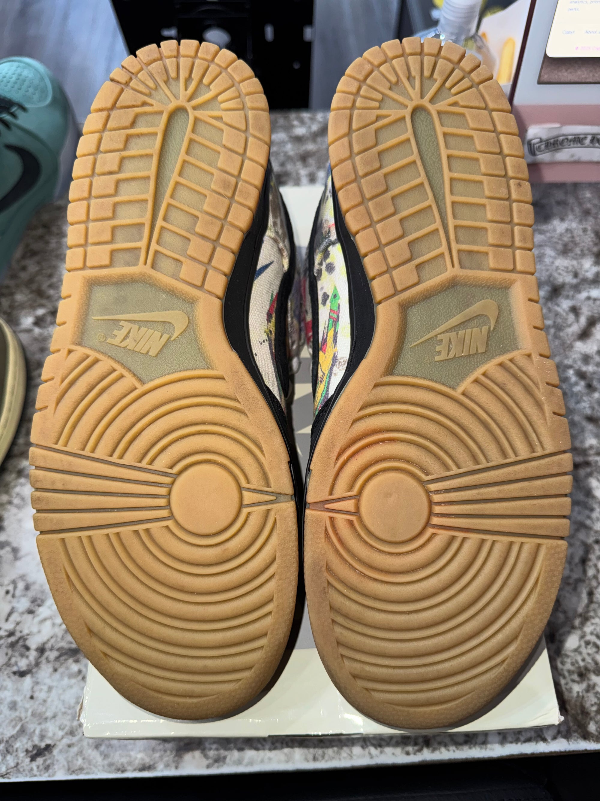Nike SB Dunk Low Supreme Rammellzee