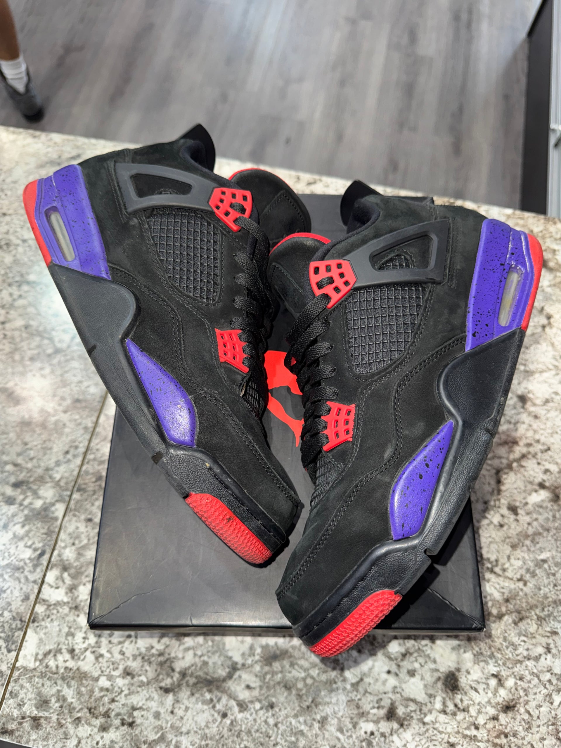 Jordan 4 Retro Raptors (2018)